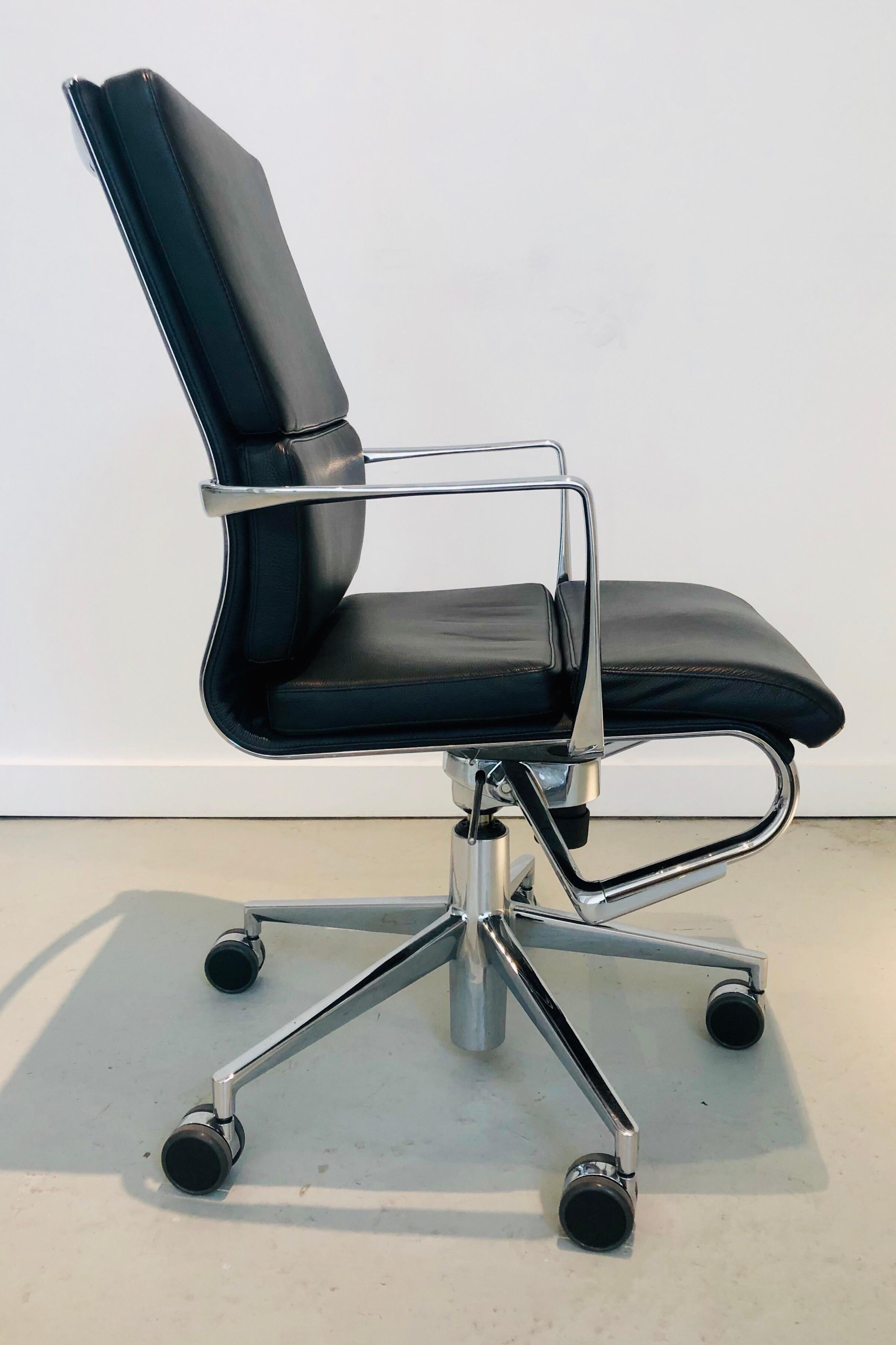 Set of 6 Modern Black Office Chairs, Rolling Swivel, Arms, Alberto Meda Alias 3
