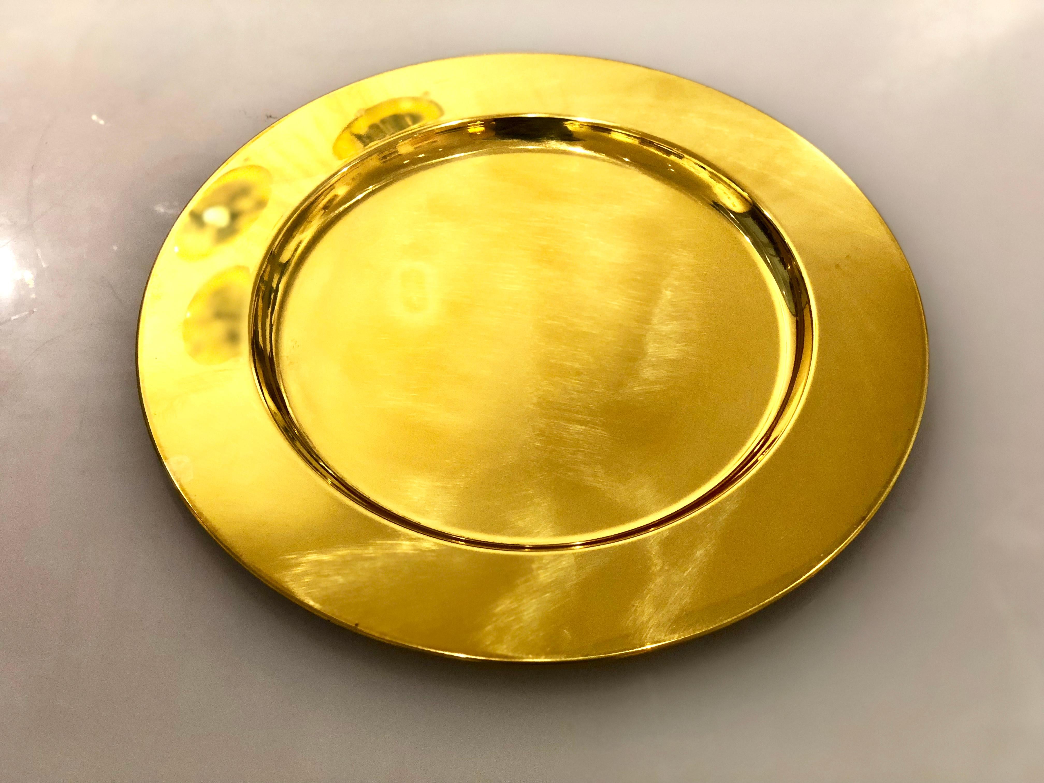 Scandinavian Modern Set of 5 Modern Charger Plates in Brass Made in Denmark