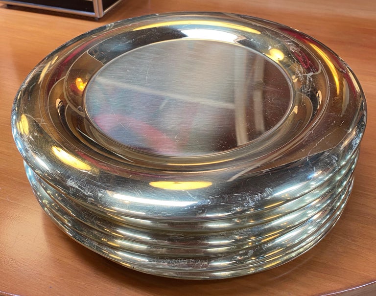 Set of 6 Modern Charger Plates in Brass Made in Italy, 1970s For Sale