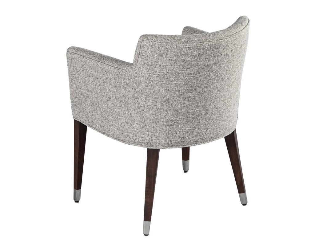 Set of 6 Modern Dining Chairs in Textured Linen Fabric For Sale 1