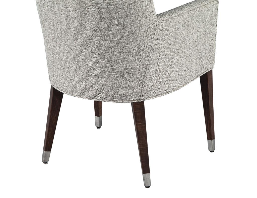 Set of 6 Modern Dining Chairs in Textured Linen Fabric For Sale 4