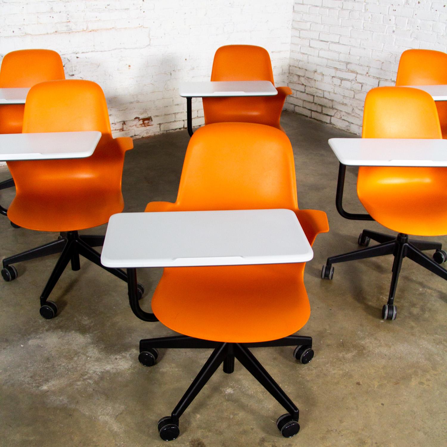 Set of 6 Modern Steelcase Orange Node Task Chairs w/Work Surface & 5 Prong Base For Sale 6