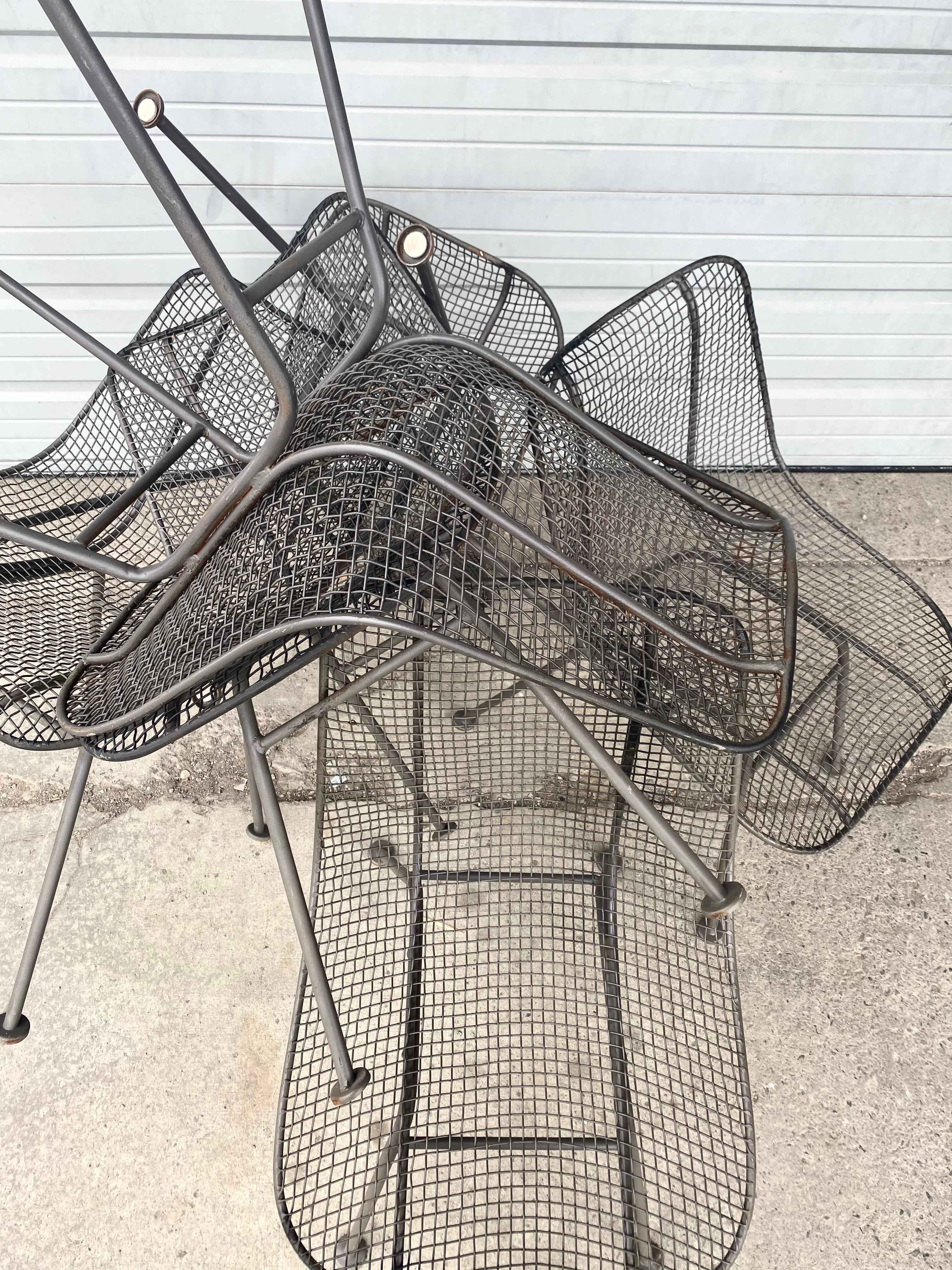 Metal Set of 6 Modernist Russell Woodard Sculptura Side Chairs, Outdoor Garden For Sale