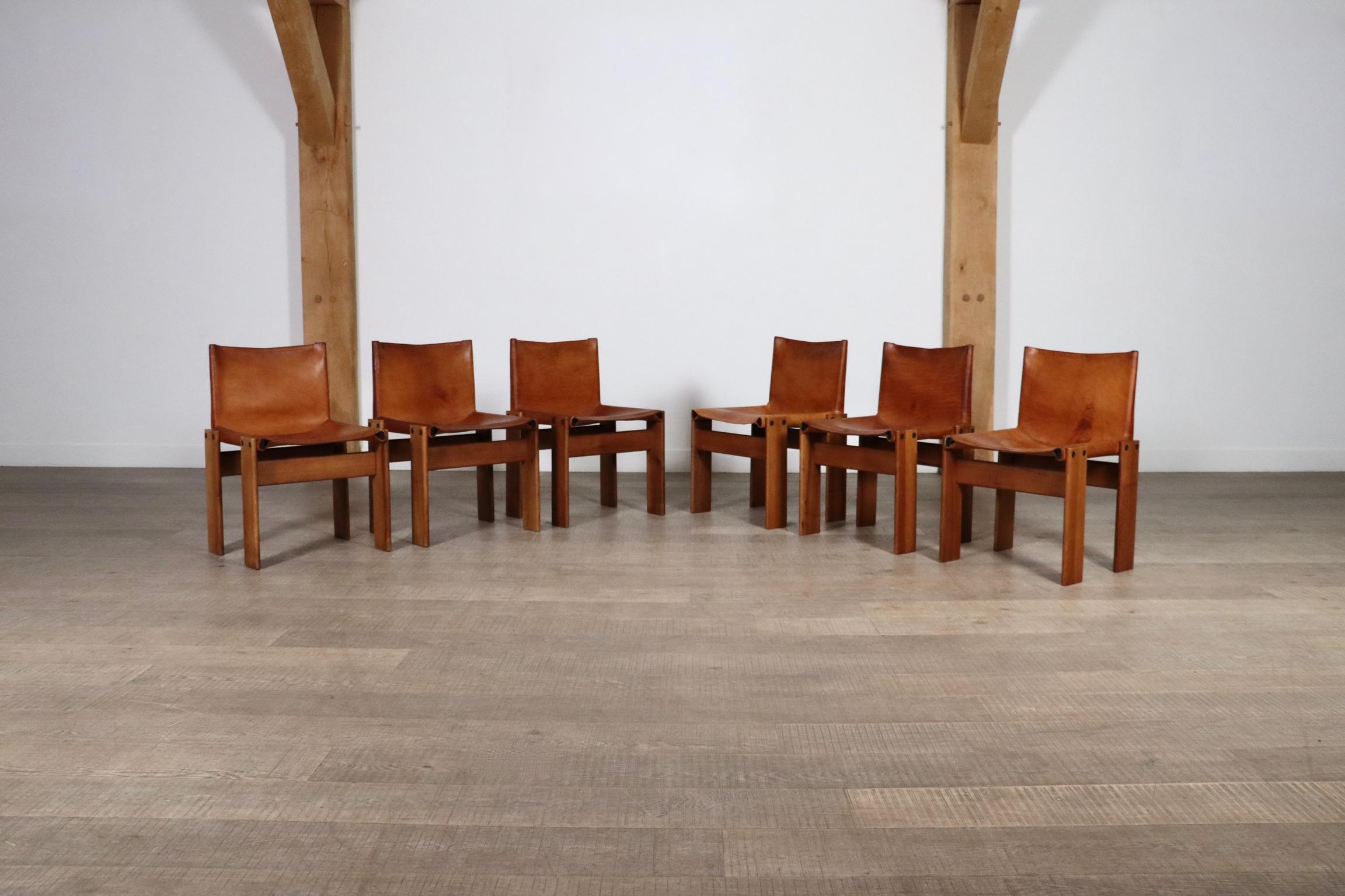 Set di 6 Sedie da Pranzo Monk di Afra & Tobia Scarpa per Molteni 1974 in vendita 6