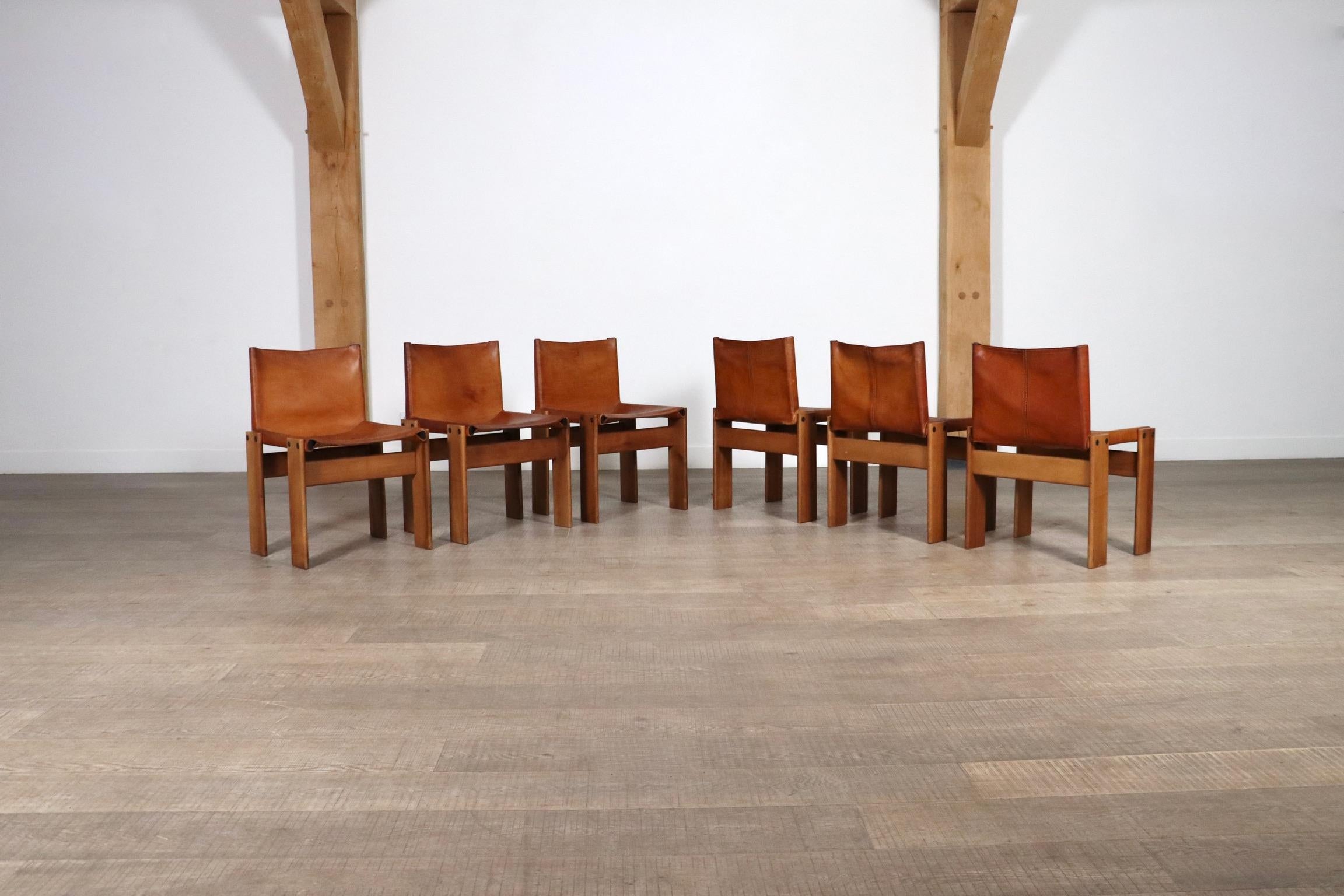 Set di 6 Sedie da Pranzo Monk di Afra & Tobia Scarpa per Molteni 1974 in vendita 8