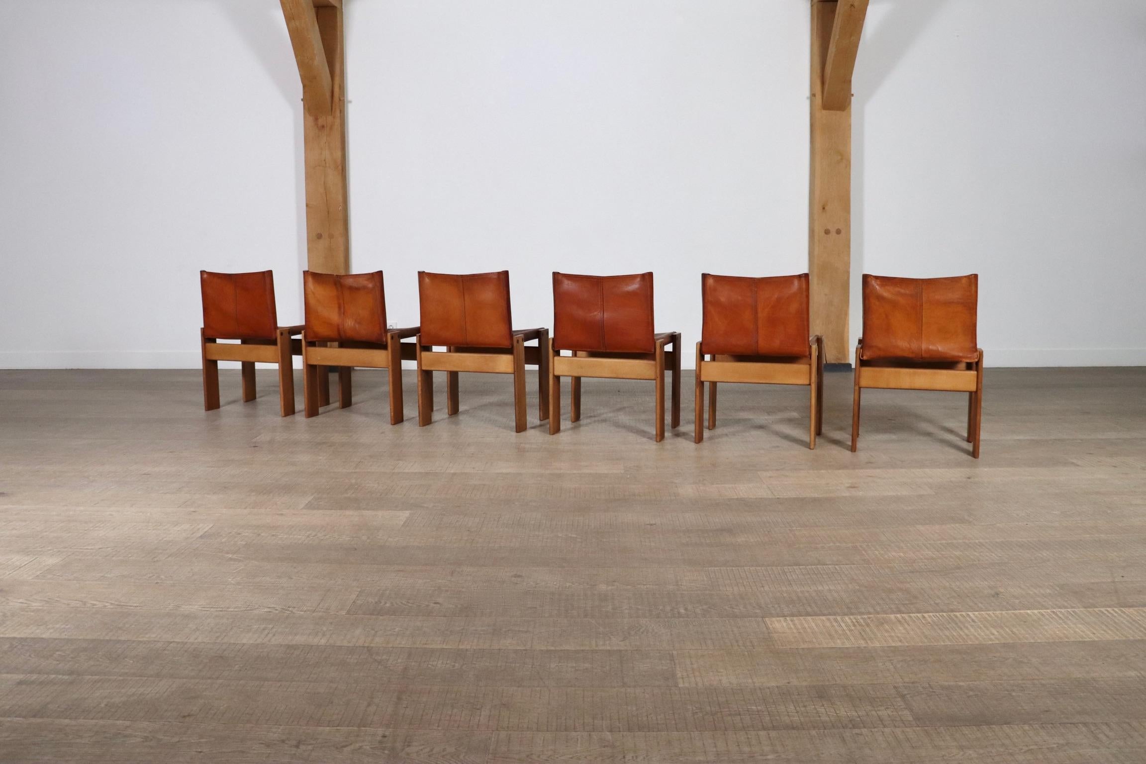 Set di 6 Sedie da Pranzo Monk di Afra & Tobia Scarpa per Molteni 1974 in vendita 2