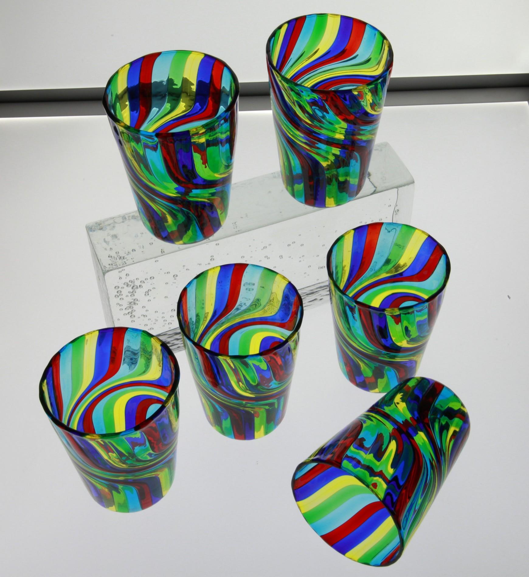 Juego de 6 Vasos de Vidrio Artístico de Murano, Técnica Asombrosa Doppio Ritorto, Firmados en venta 4