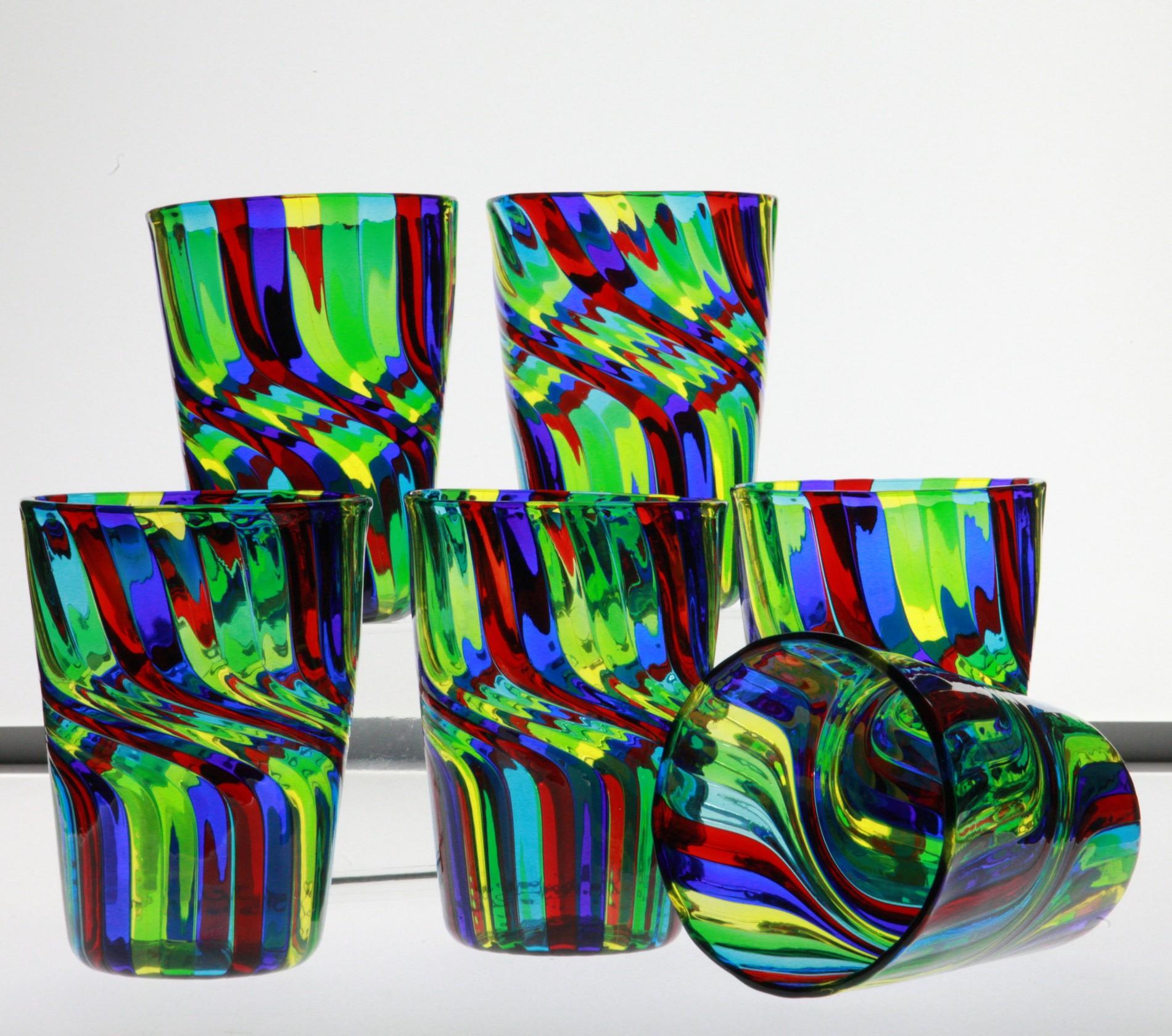 Juego de 6 Vasos de Vidrio Artístico de Murano, Técnica Asombrosa Doppio Ritorto, Firmados en venta 6