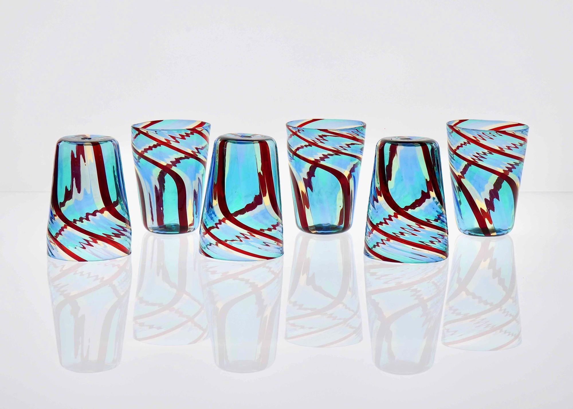 Set di 6 bicchieri in vetro artistico di Murano, Mezzo Ritorto, tonalità di blu e rosso, firmato in vendita 4