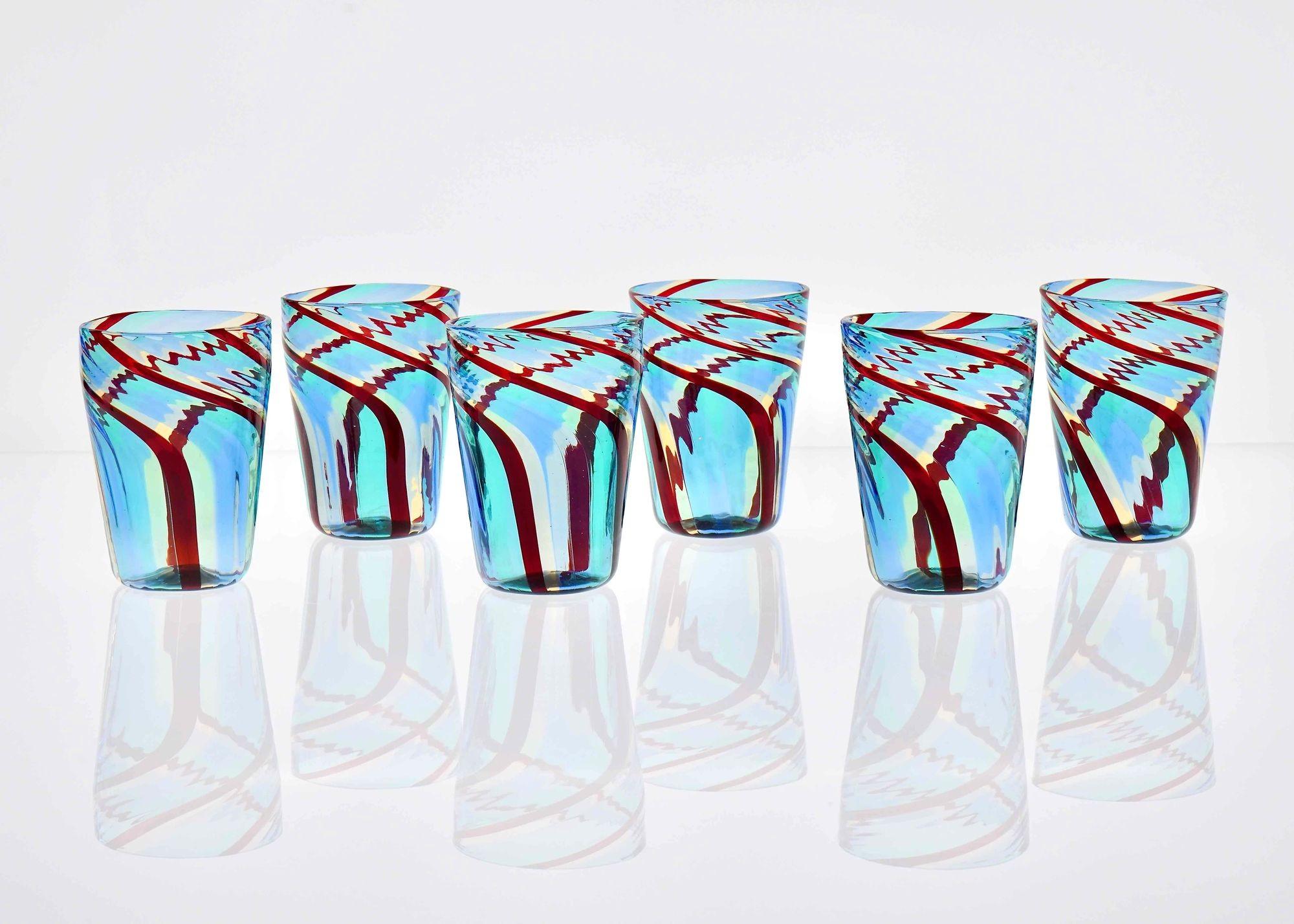 Set di 6 bicchieri in vetro artistico di Murano, Mezzo Ritorto, tonalità di blu e rosso, firmato in vendita 2