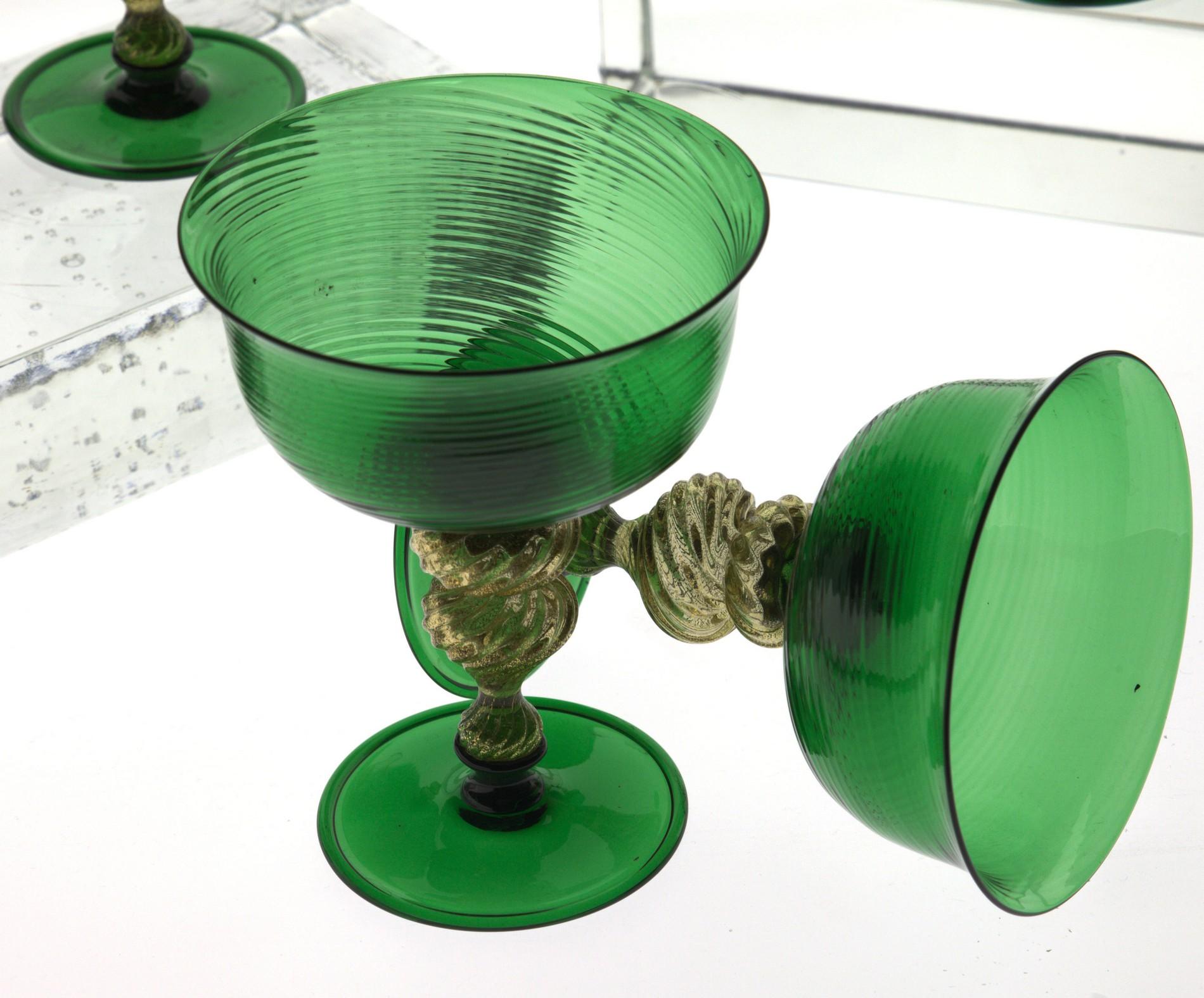 Set of 6 Murano Glass Deep Champagne Cups, Green Rigadin and Gold Leaf, Seguso 5