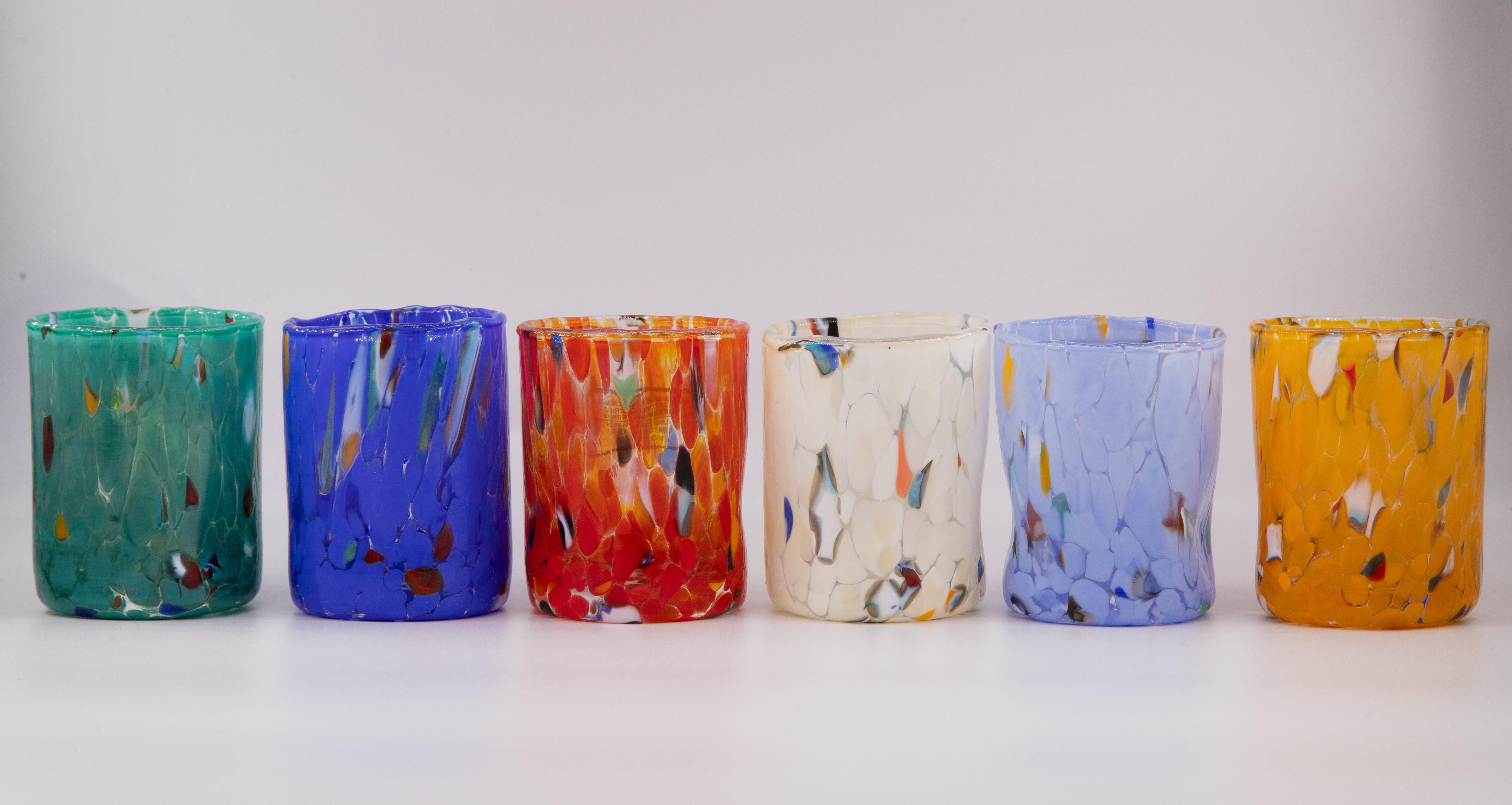 Set of six shot\café glasses color Multicolor (petrol green, blue, red, ivory, periwinkle, mustard) - Murano glass - Made in Italy.

These individual Murano glasses are inspired by the classic 