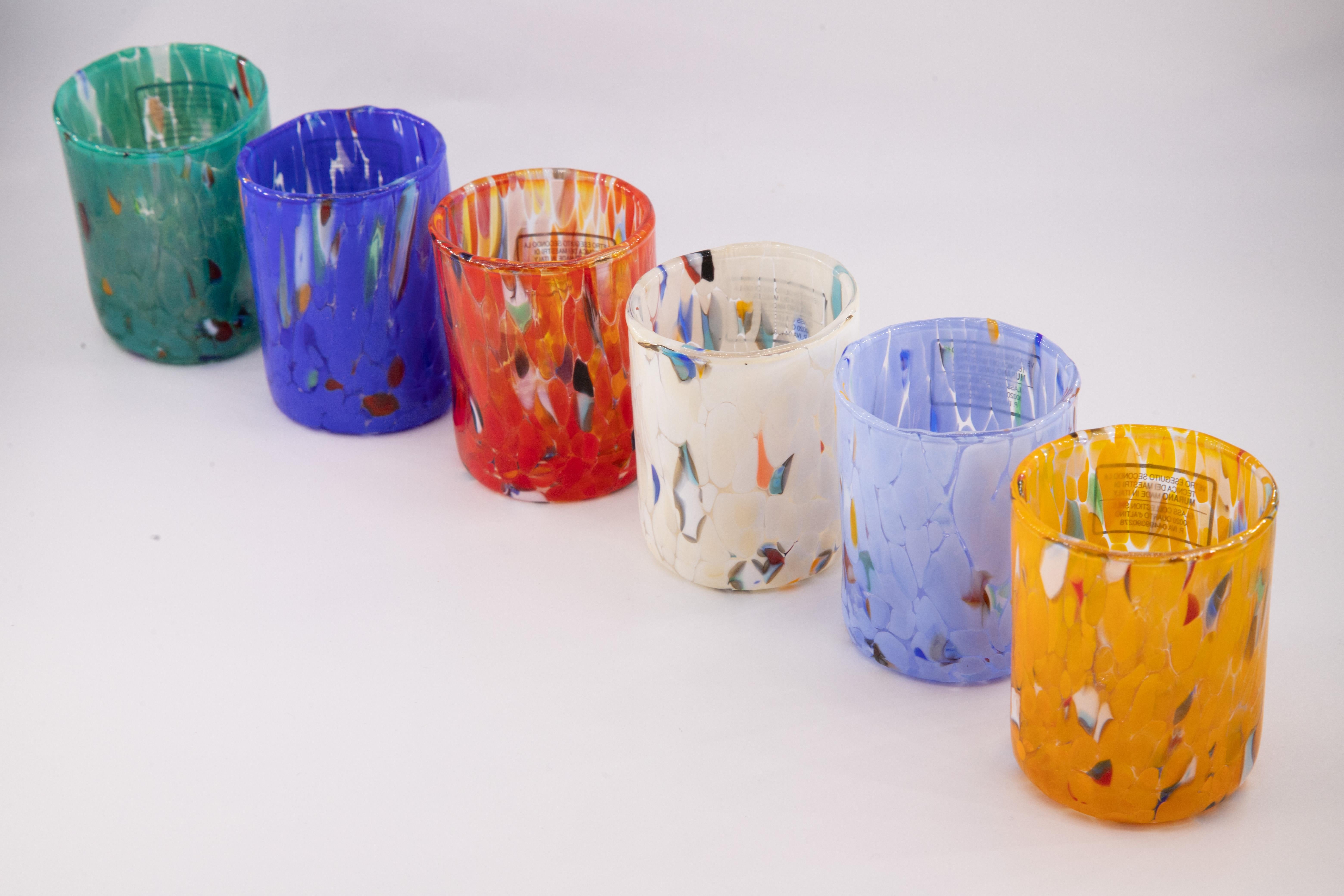 Set von 6 Murano-Spiegelgläsern in Farbe „Multicolor“, handgefertigt, hergestellt in Italien (Muranoglas) im Angebot