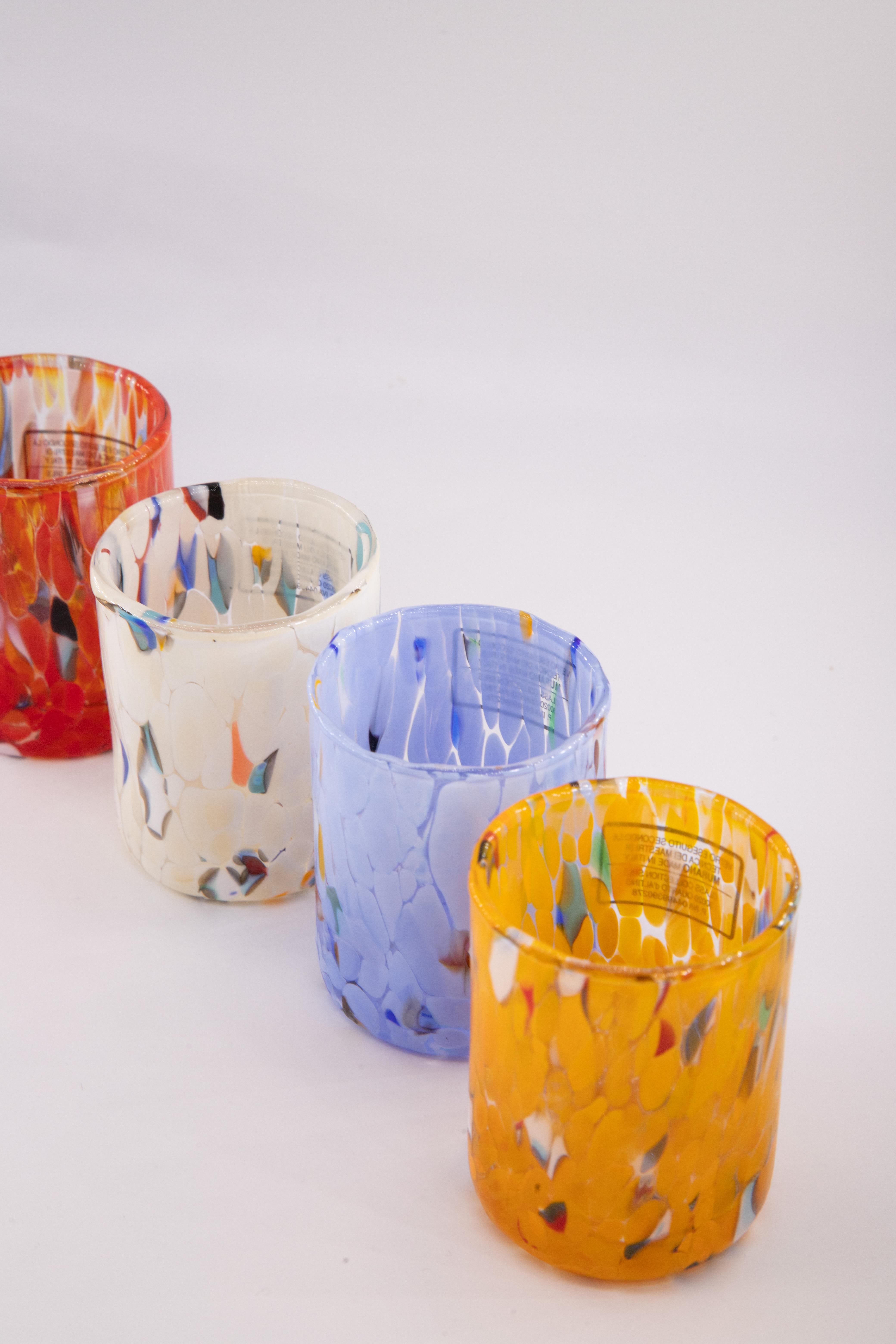 Set von 6 Murano-Spiegelgläsern in Farbe „Multicolor“, handgefertigt, hergestellt in Italien im Angebot 1