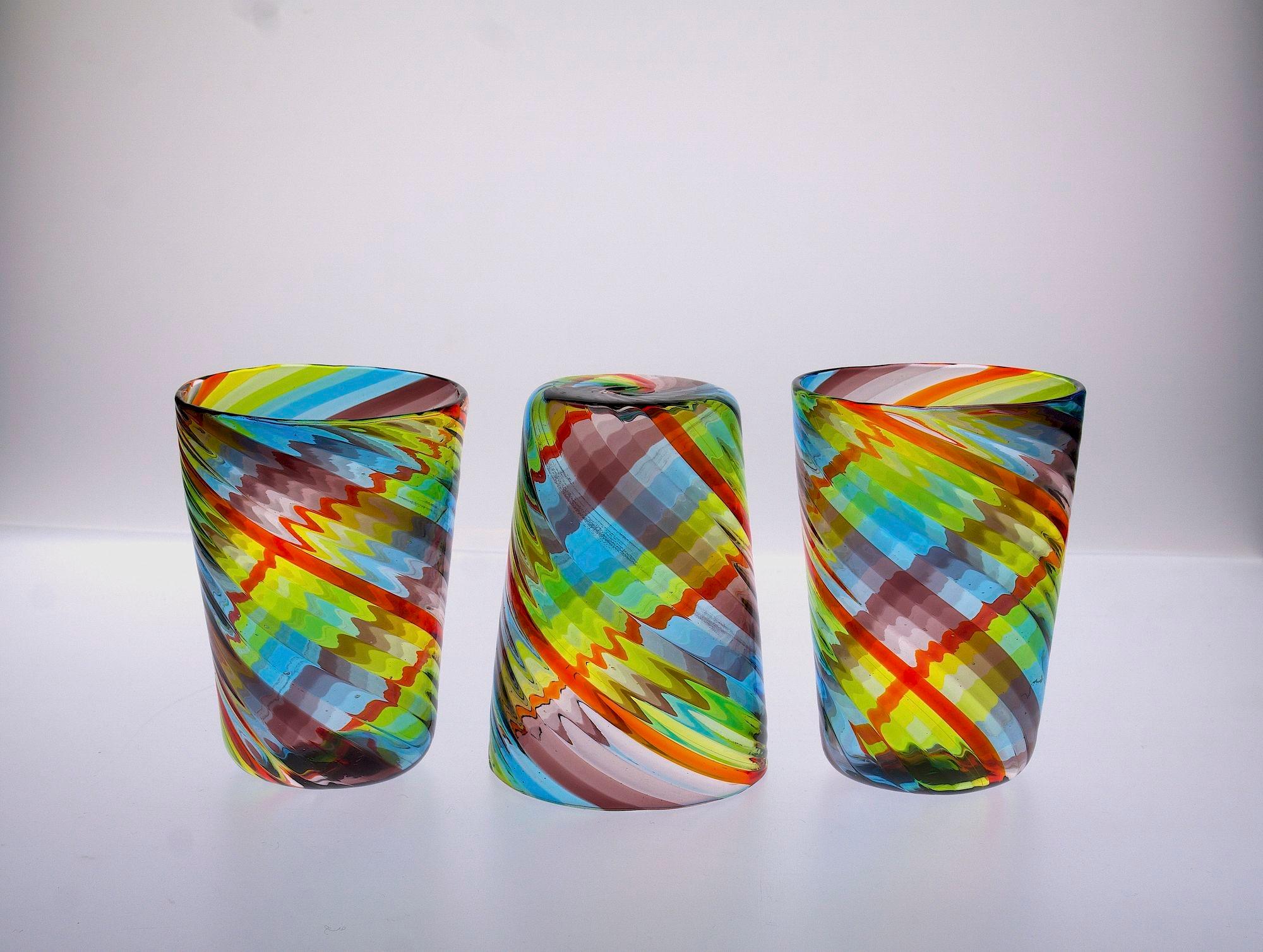 Ensemble de 6 verres de Murano, Tartan, 4 améthystes, 3 bleus, 4 verts, un rouge Ritorto en vente 4