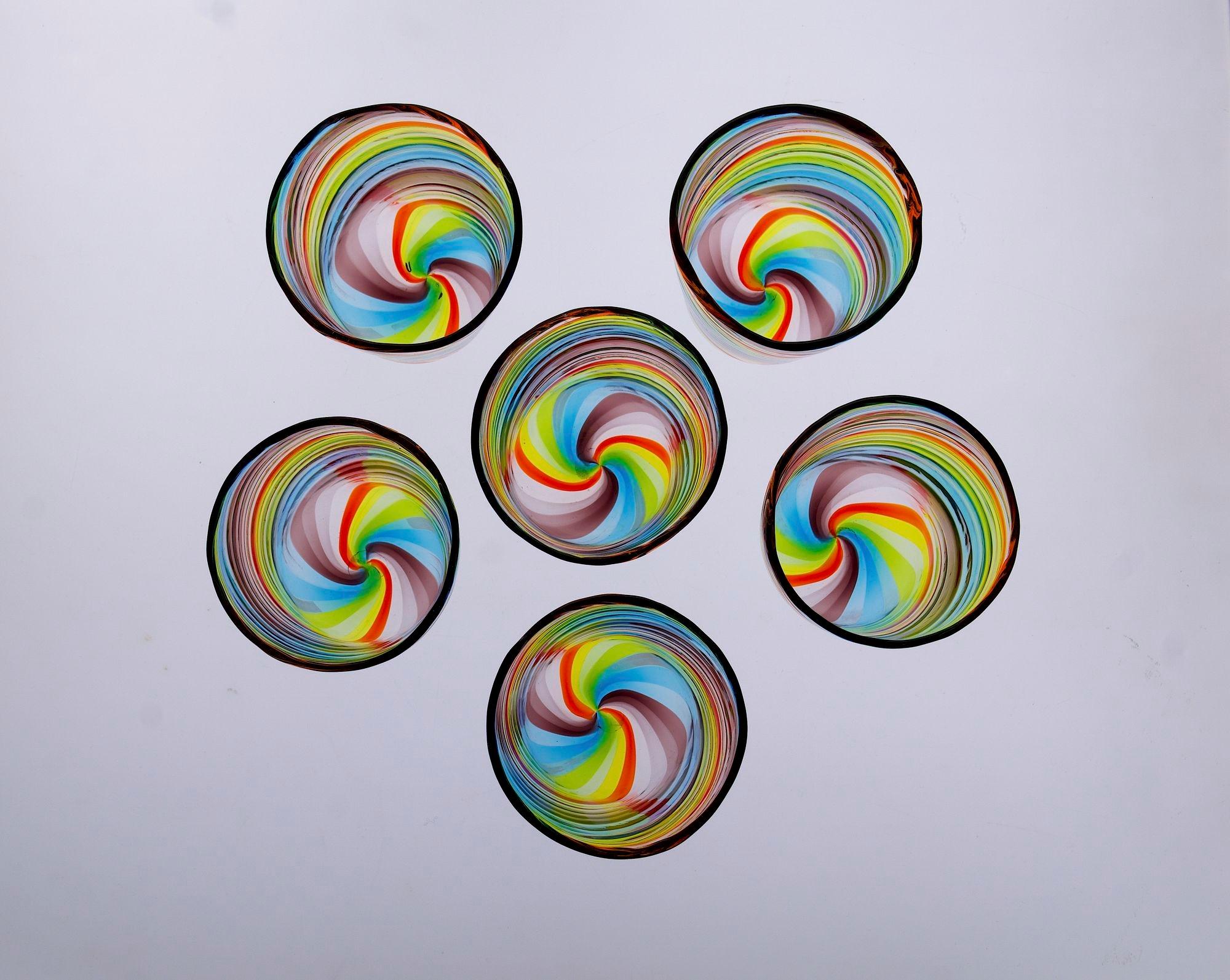 Ensemble de 6 verres de Murano, Tartan, 4 améthystes, 3 bleus, 4 verts, un rouge Ritorto en vente 7