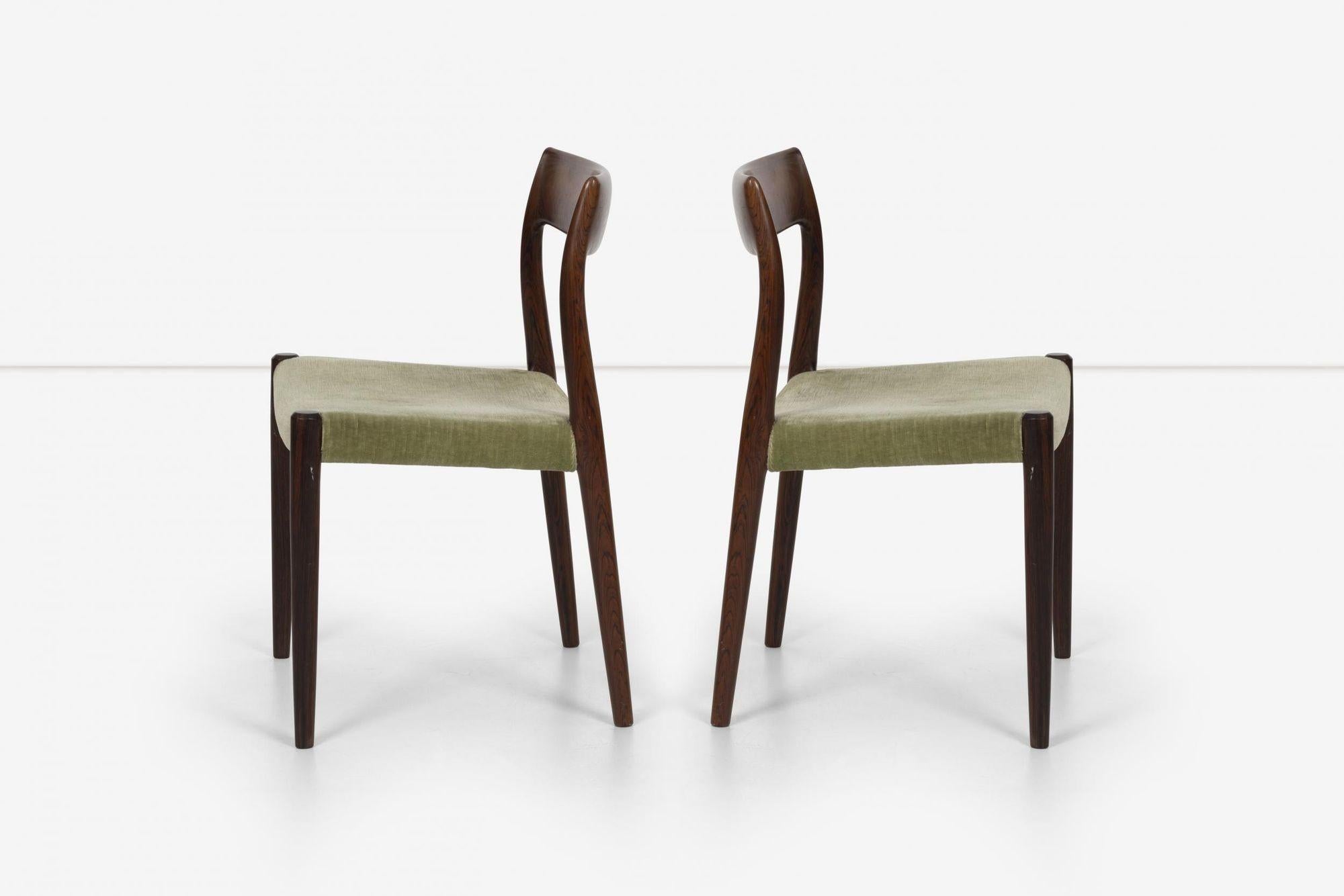 Set of 6 Niels Møller Model 77 Dining Chairs In Good Condition For Sale In Chicago, IL