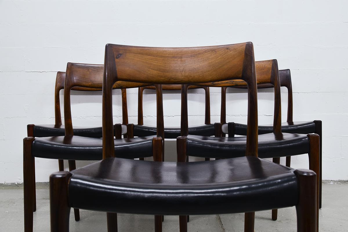 Set of 6 Niels Moller Model 77 Rosewood and Leather Dining Chairs Denmark, 1950s 6