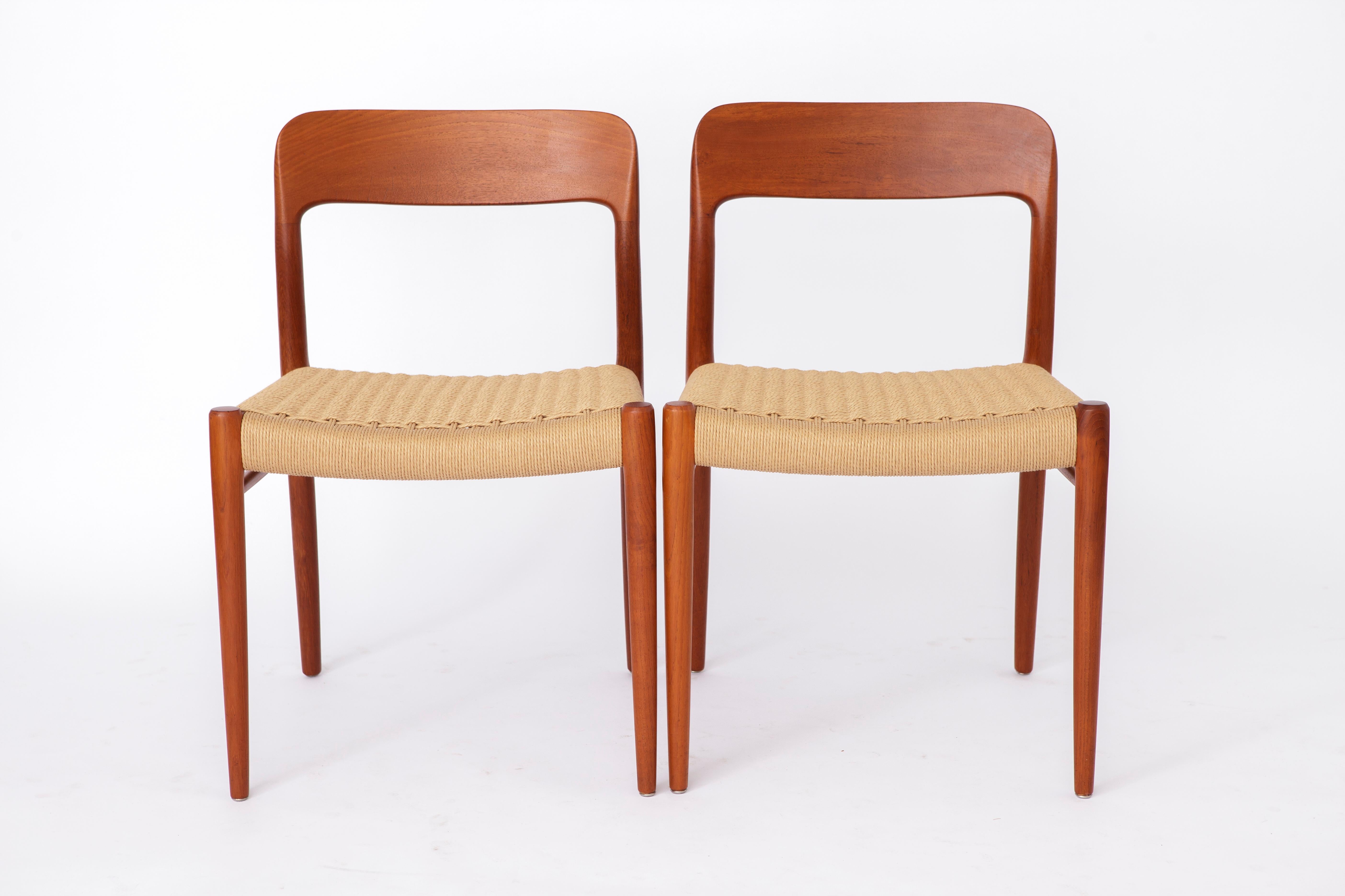 Set of 6 Niels Otto Moller Model 75 Dining Chairs, 1950s – Restored Teak & Renew Pulido en venta