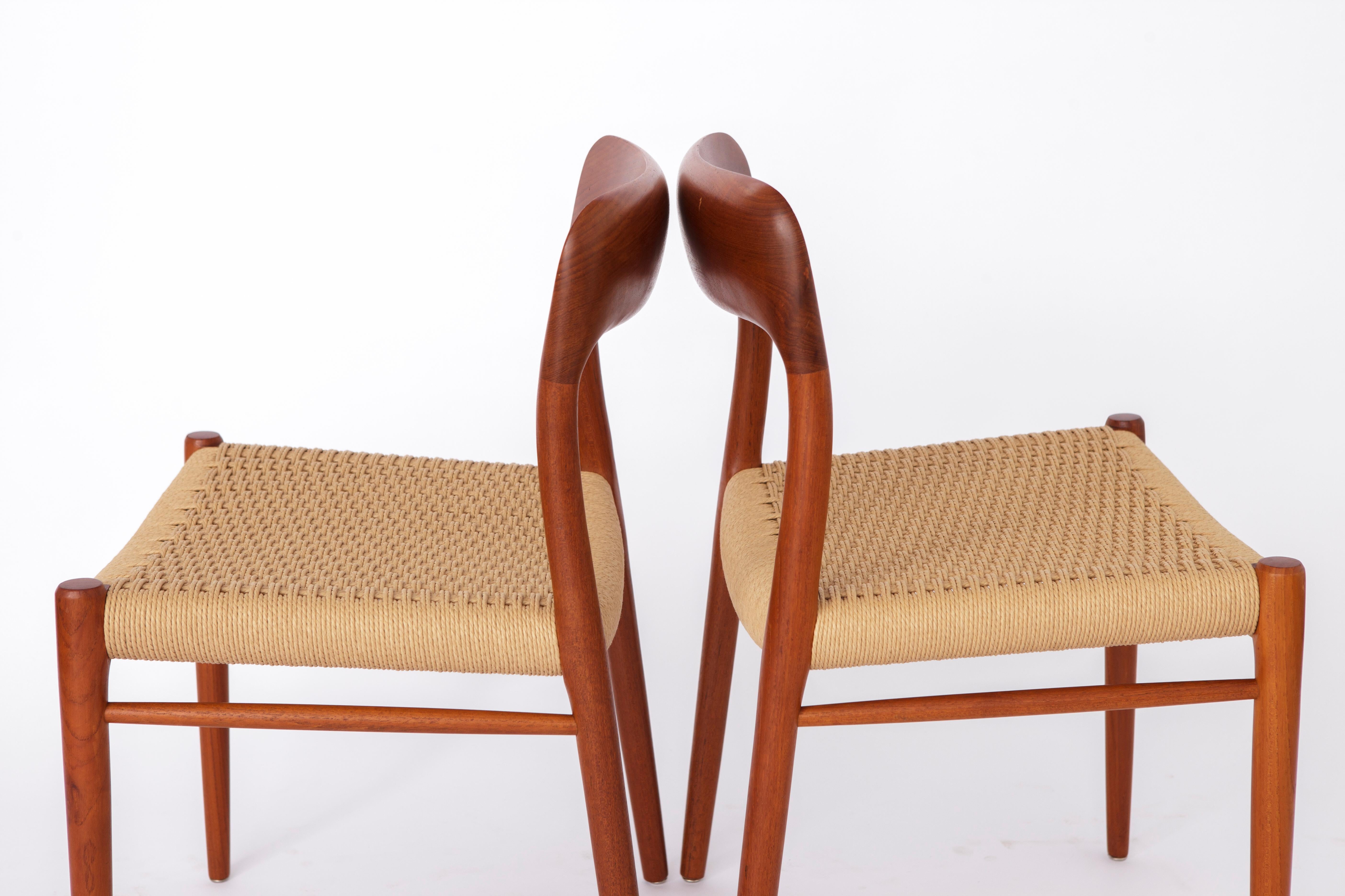 Set of 6 Niels Otto Moller Model 75 Dining Chairs, 1950s – Restored Teak & Renew en Excelente estado para la venta en Hannover, DE
