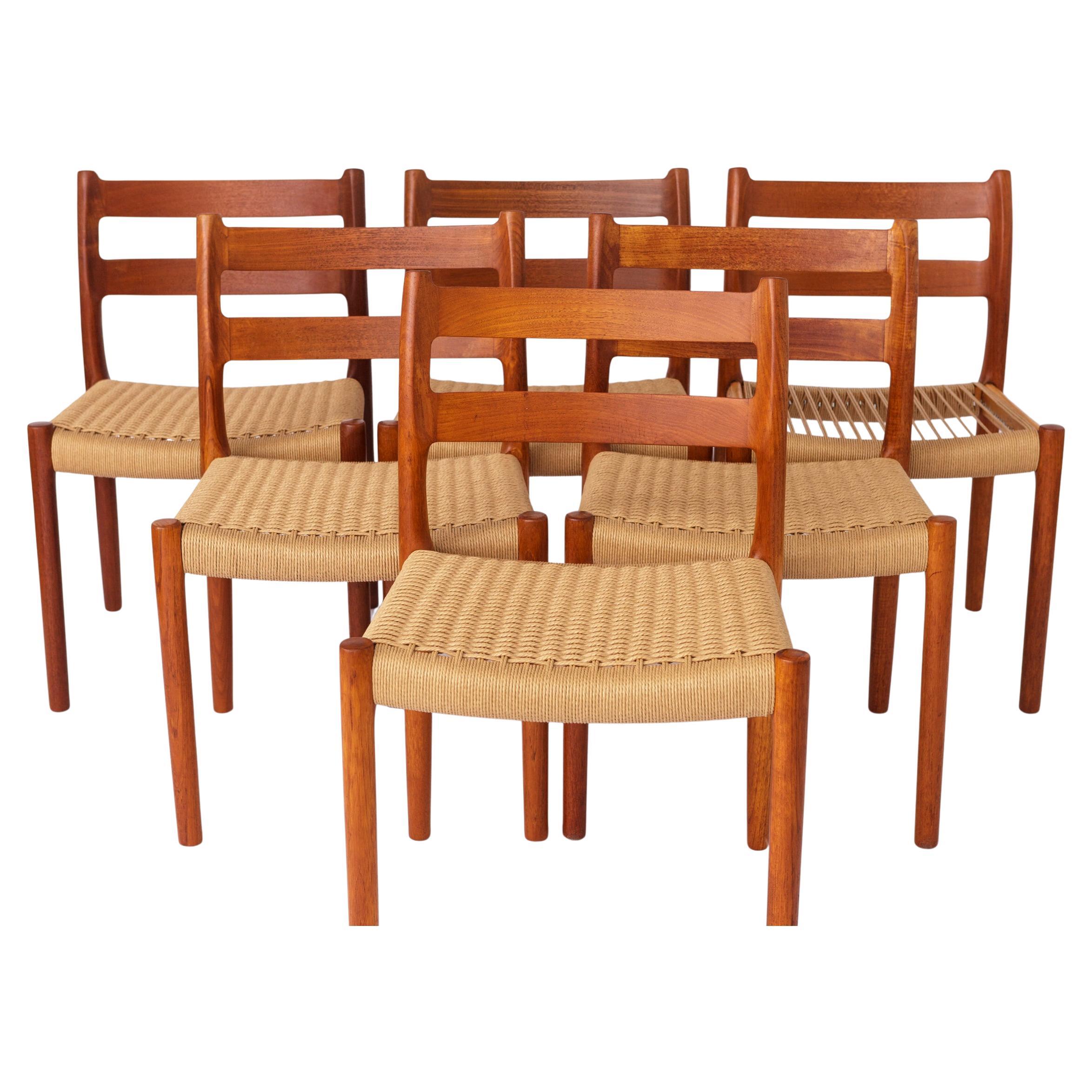 Satz von 6 Niels Otto Moller Teak-Esszimmerstühlen, Model No. 84, 1976 - Erneuertes Corde Meer im Angebot