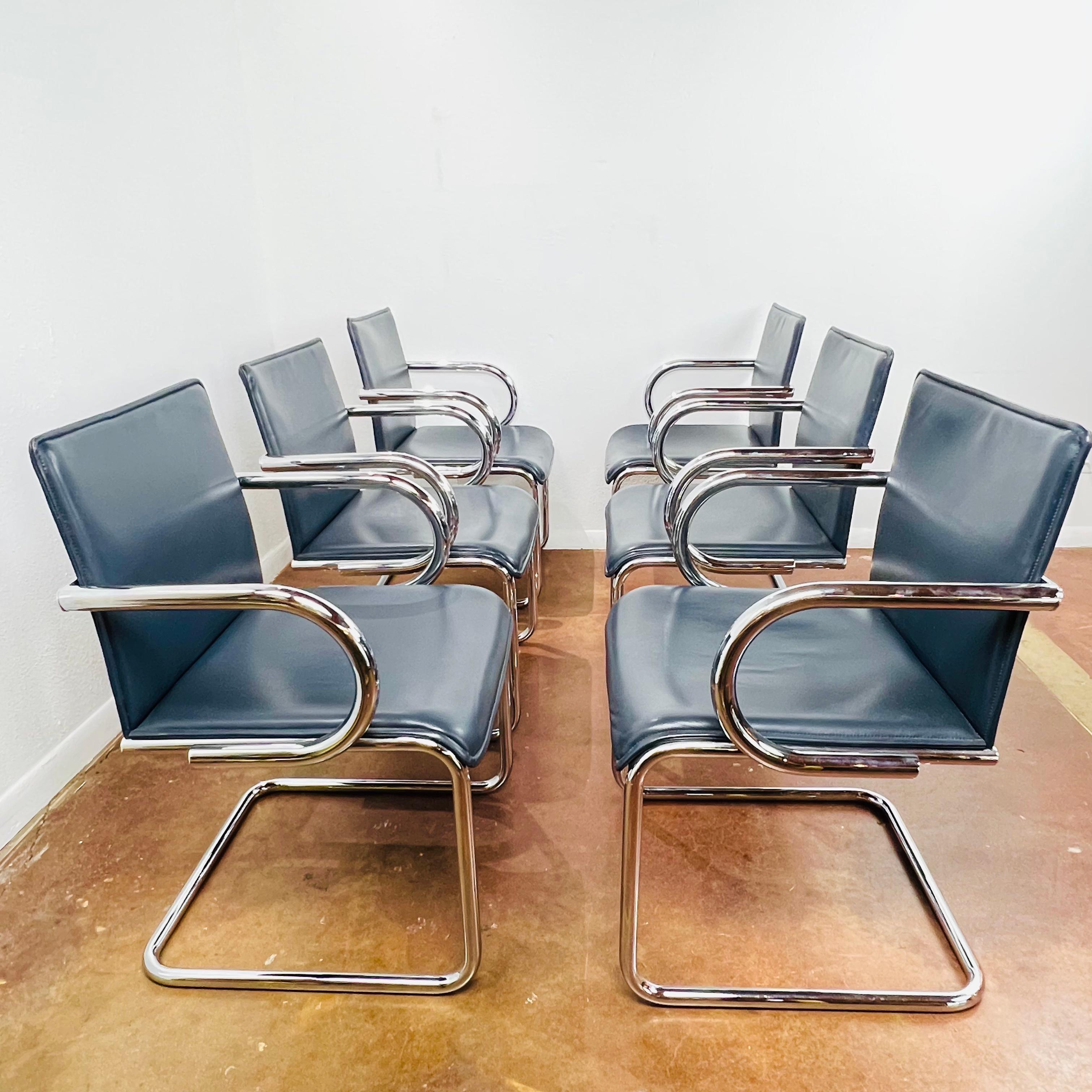 Set of 6 Nienkamper Chrome Dining Chairs 1