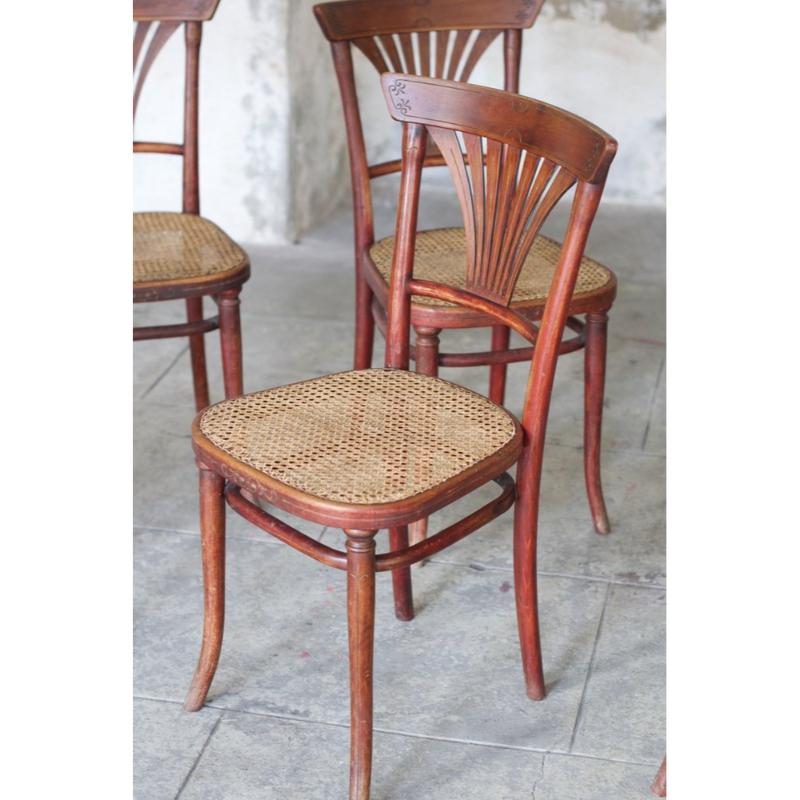 Set of 6 No. 221 Wickerwork Chairs by Michael Thonet for Thonet, 1920s For Sale 3