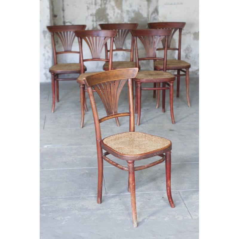Set of 6 No. 221 Wickerwork Chairs by Michael Thonet for Thonet, 1920s In Excellent Condition For Sale In Andrézieux-Bouthéon, FR