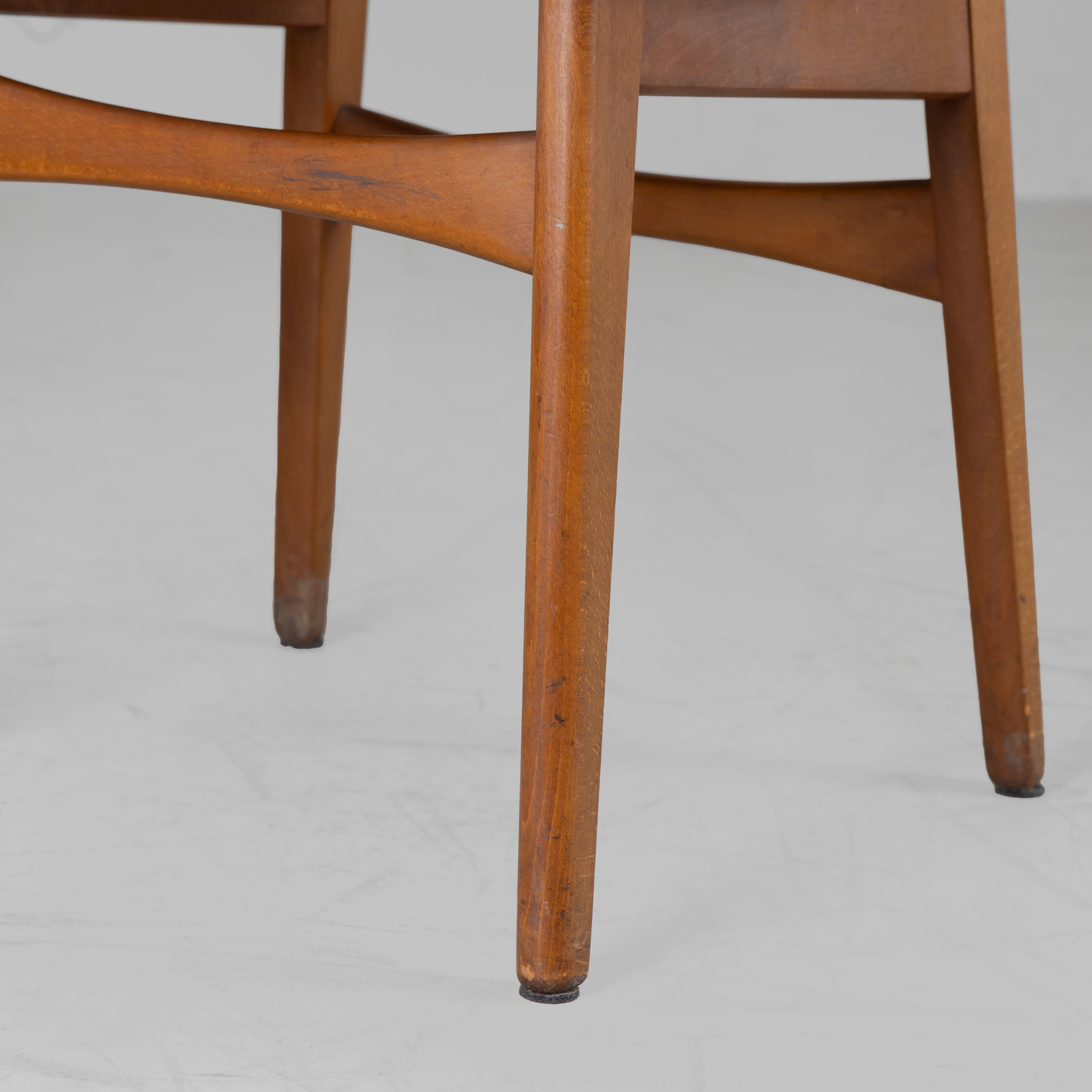 Satz von 6 nordischen Stühlen in grauem Stoff, Hans J. Wegner, 1960 im Angebot 7
