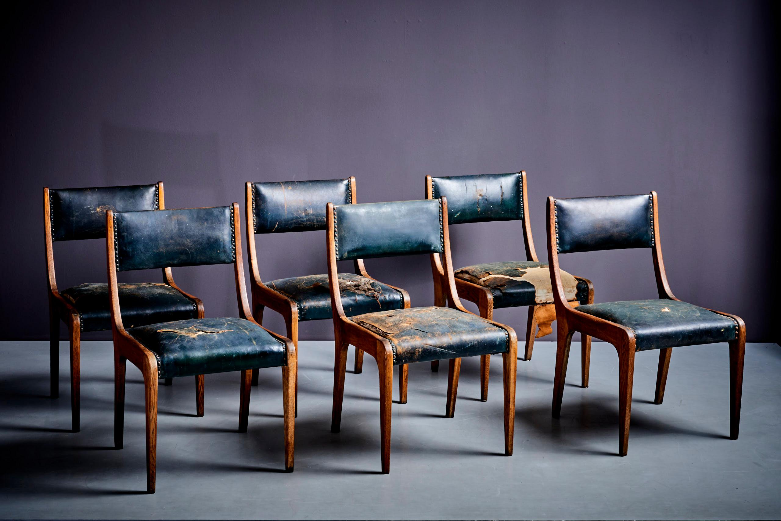 Ensemble de six chaises, conçues par Johannes Krahn avant 1949. Choisi par Hans Schwippert comme 