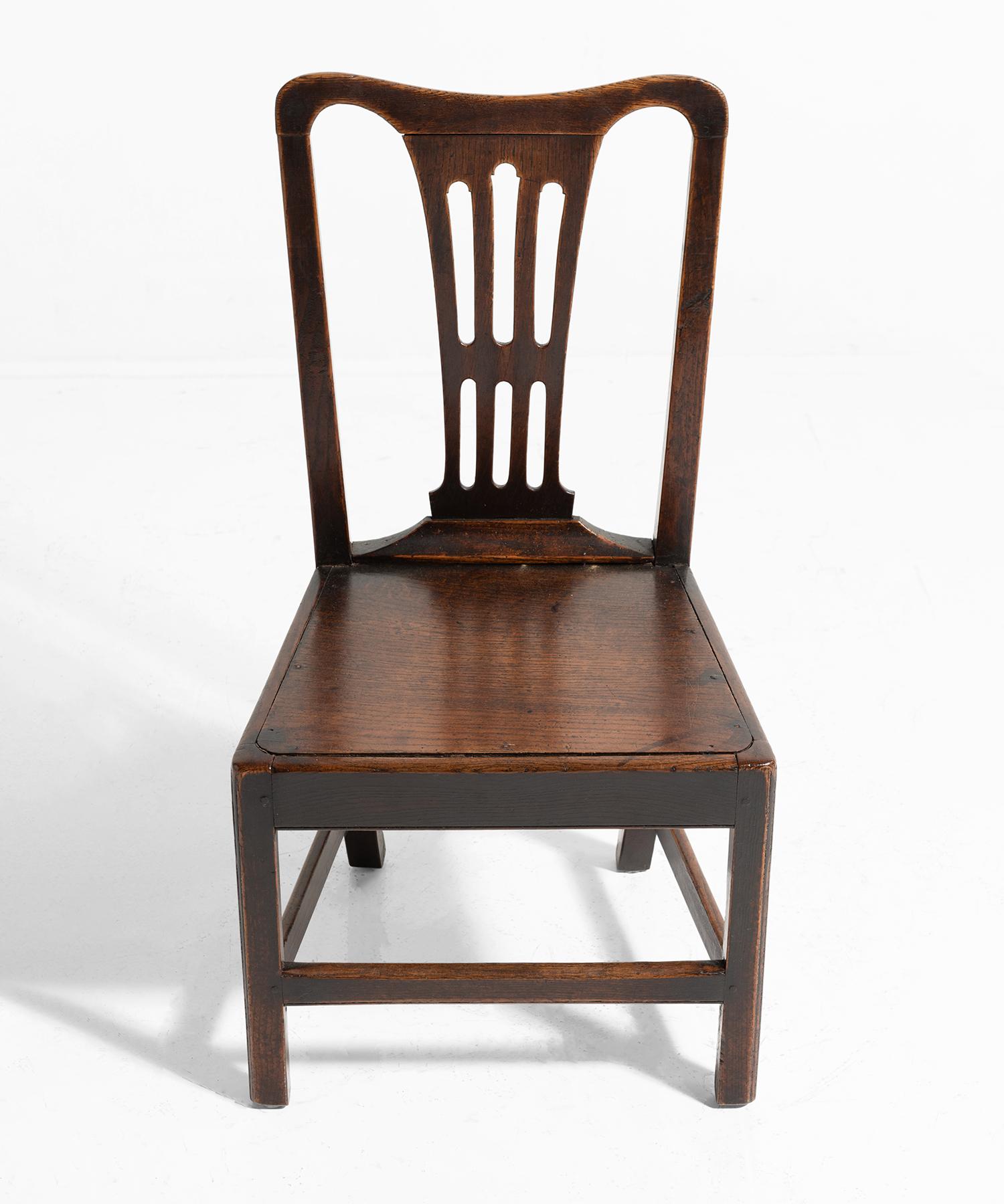 English Set of '6' Oak Dining Chairs