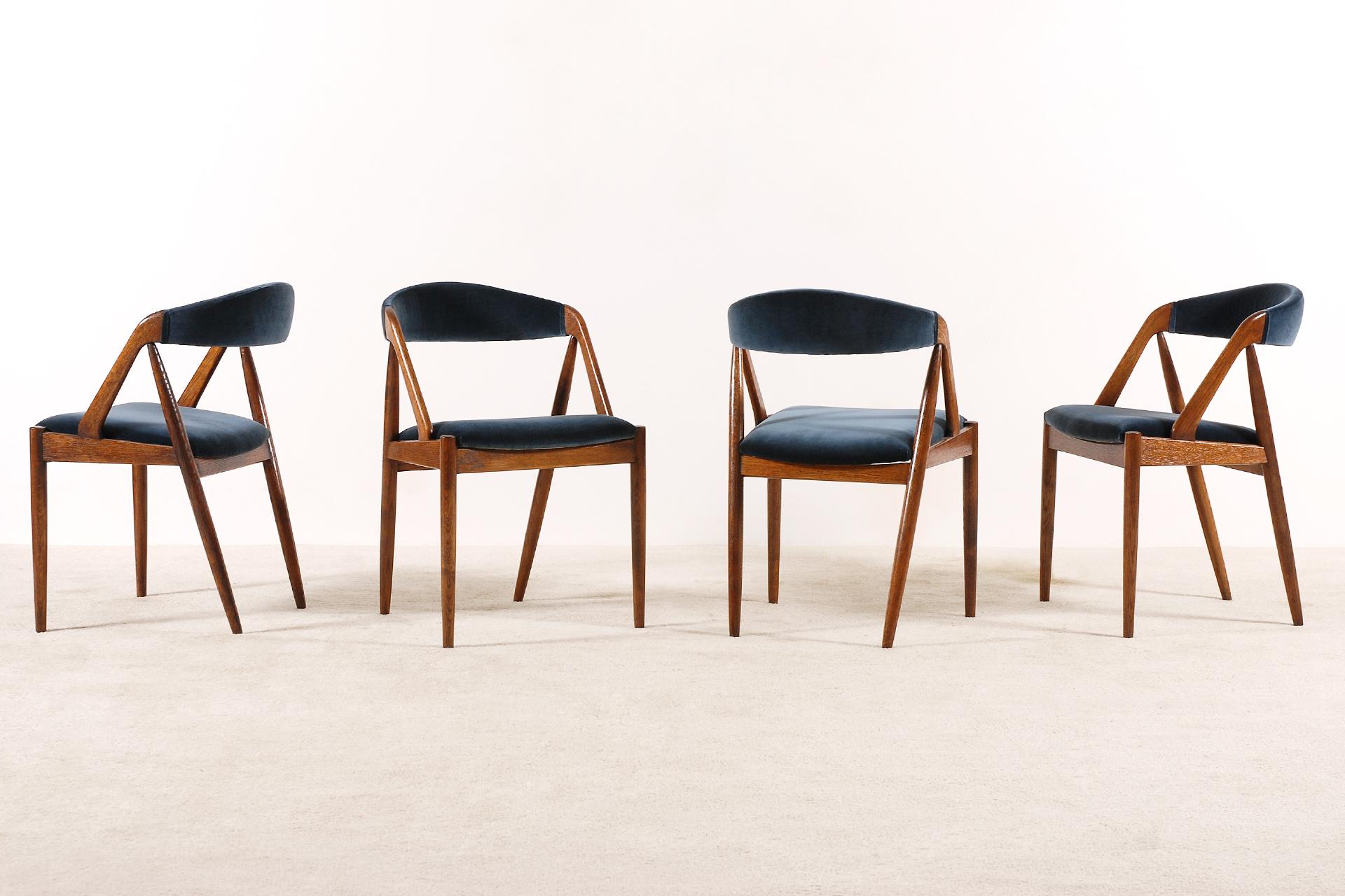 Fabric Set of 6 Oak Dinning Chairs by Kai Kristiansen, 1960s