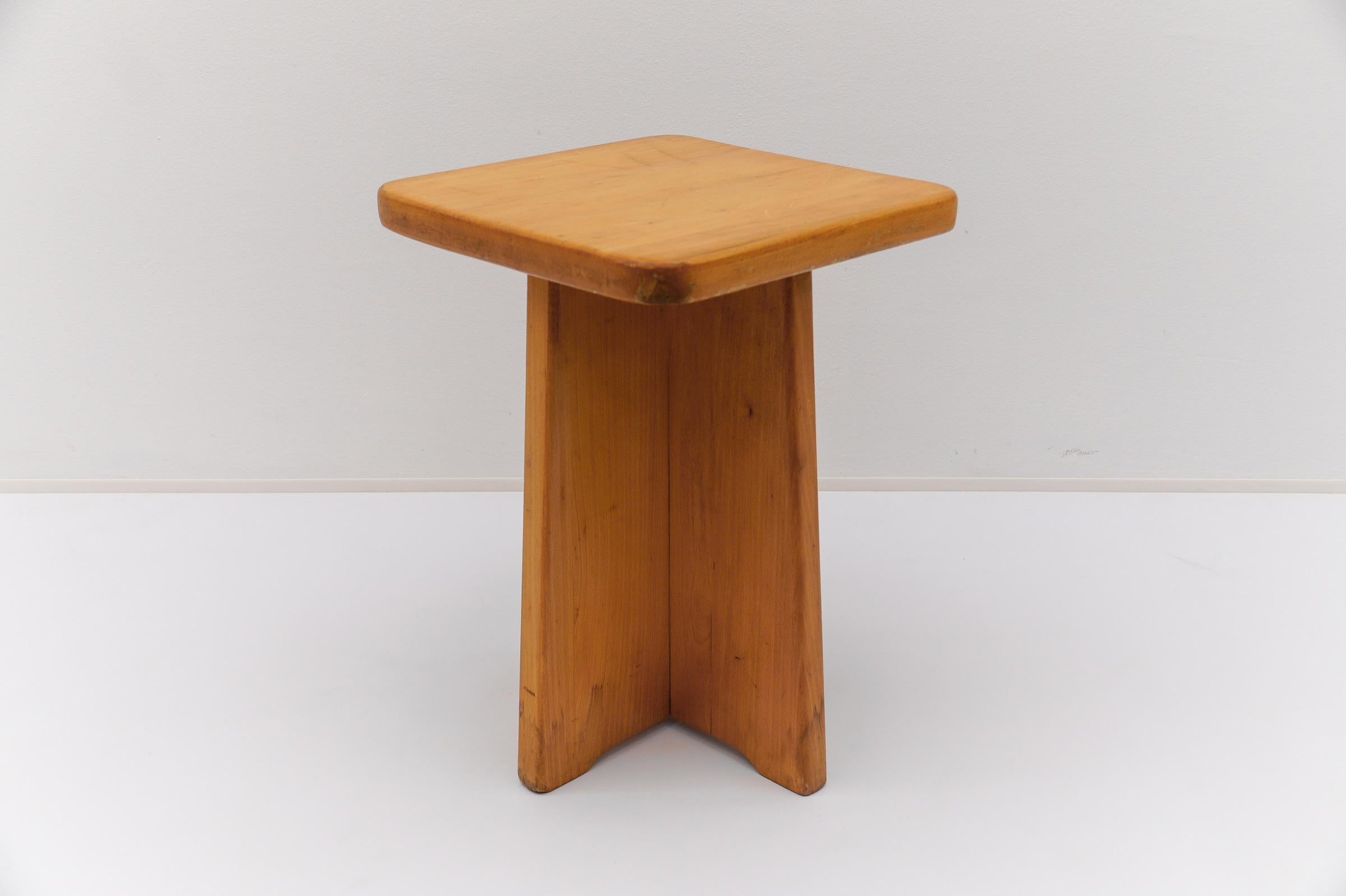 Set of 6 Oak Stools in the Style of Pierre Chapo, France, 1960s For Sale 3