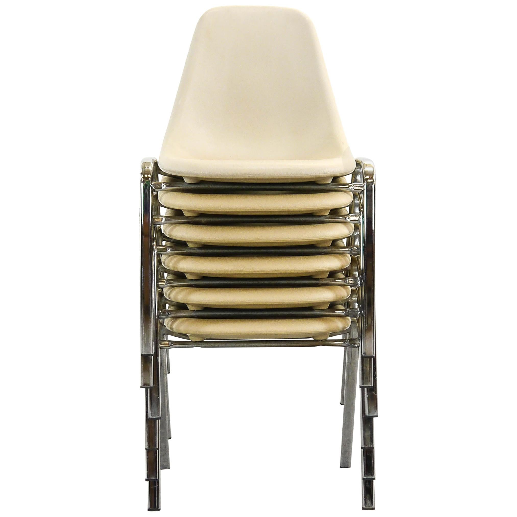 Set of 6 Off-White Stacking Chairs by O. F. Pollack, Sulo Germany 1978 Space Age