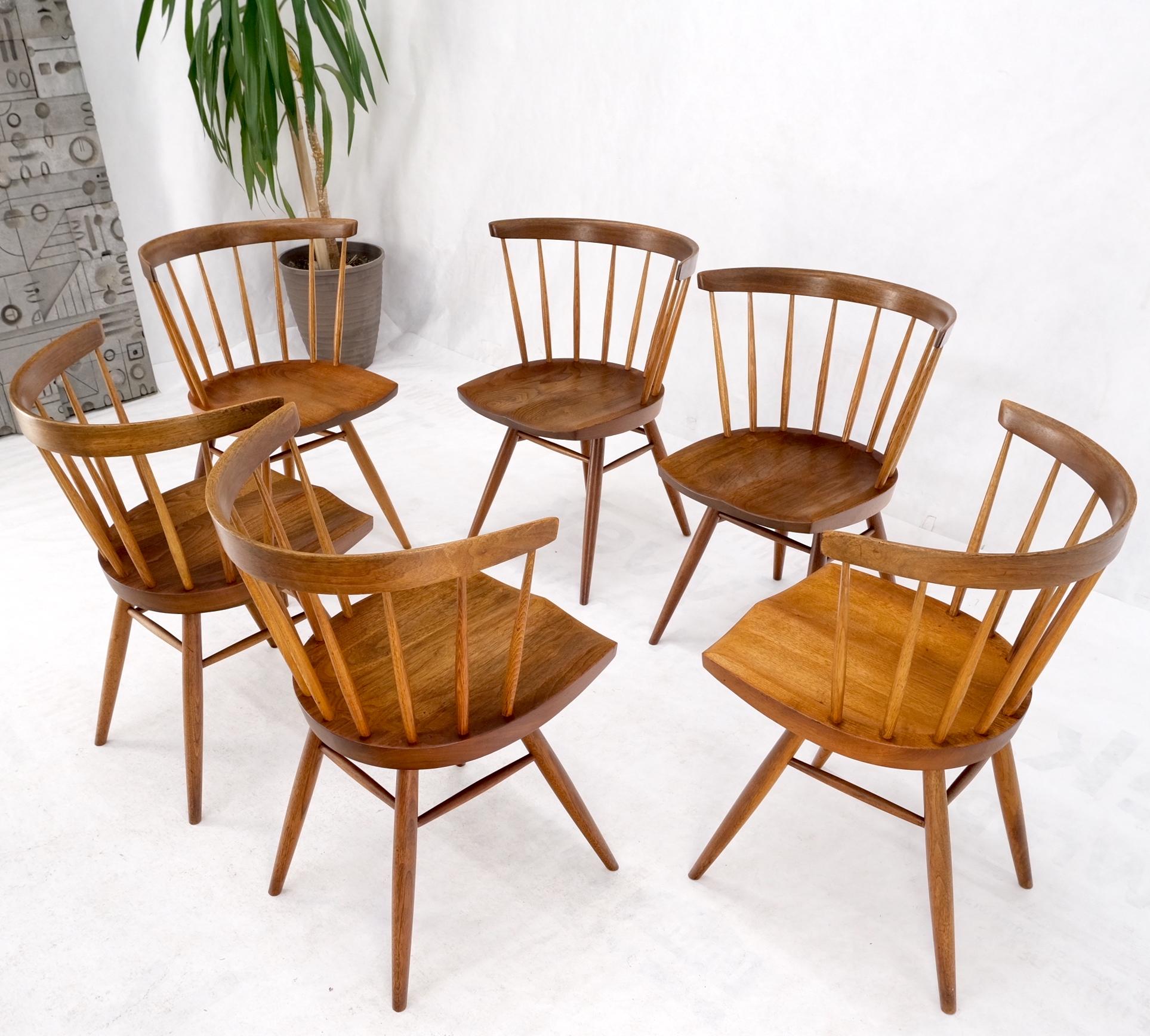 Set of 6 Oiled Walnut Spindle Back Dining Chairs by George Nakashima For Sale 6