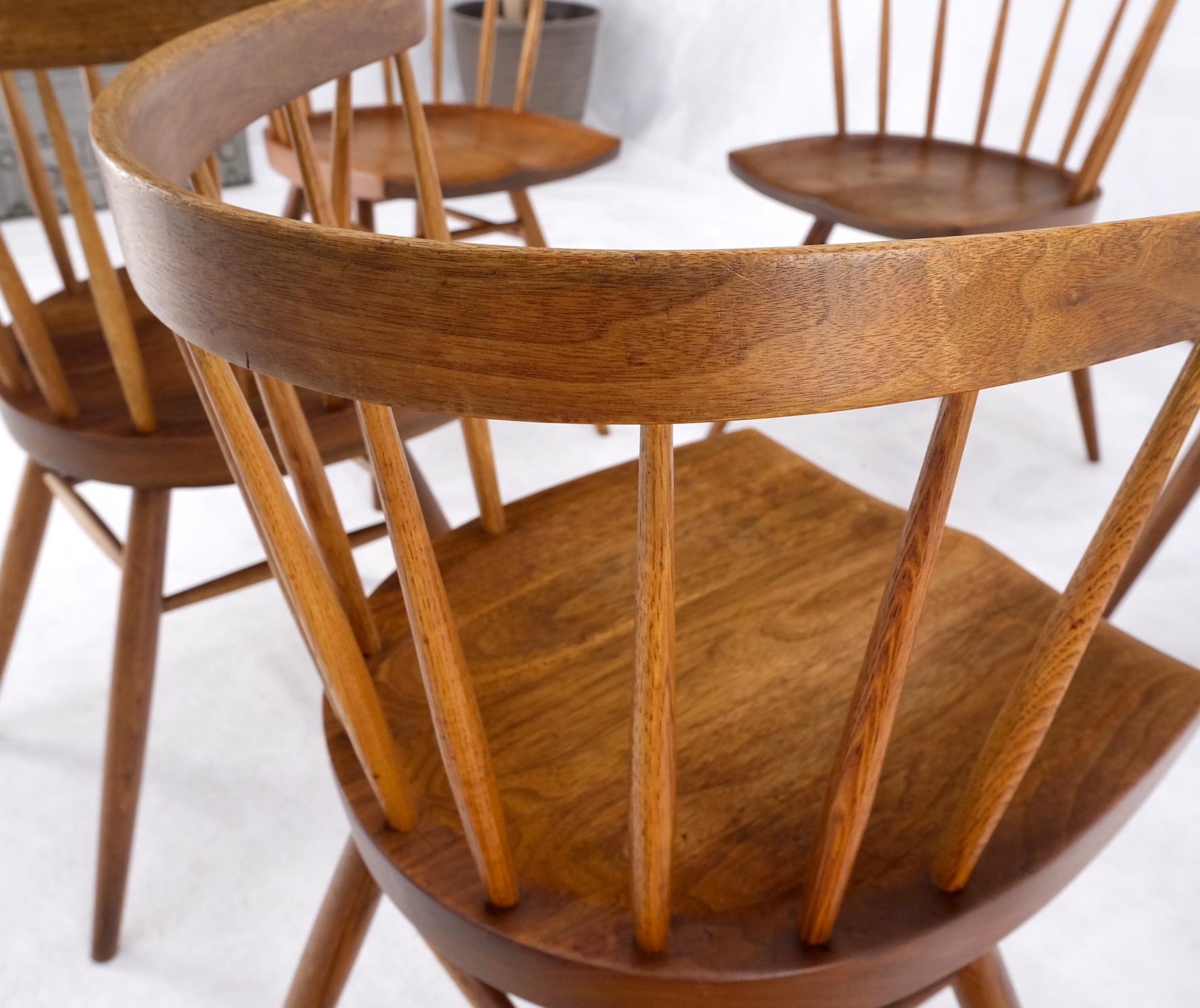 Mid-Century Modern Set of 6 Oiled Walnut Spindle Back Dining Chairs by George Nakashima For Sale