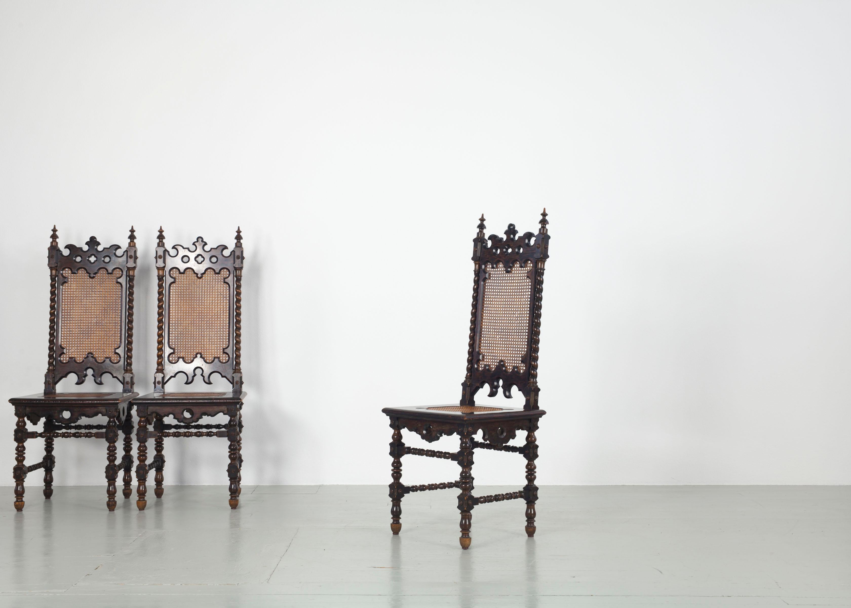 Set of 6 Original Gothic Revival Chairs of the 19th Century For Sale 3
