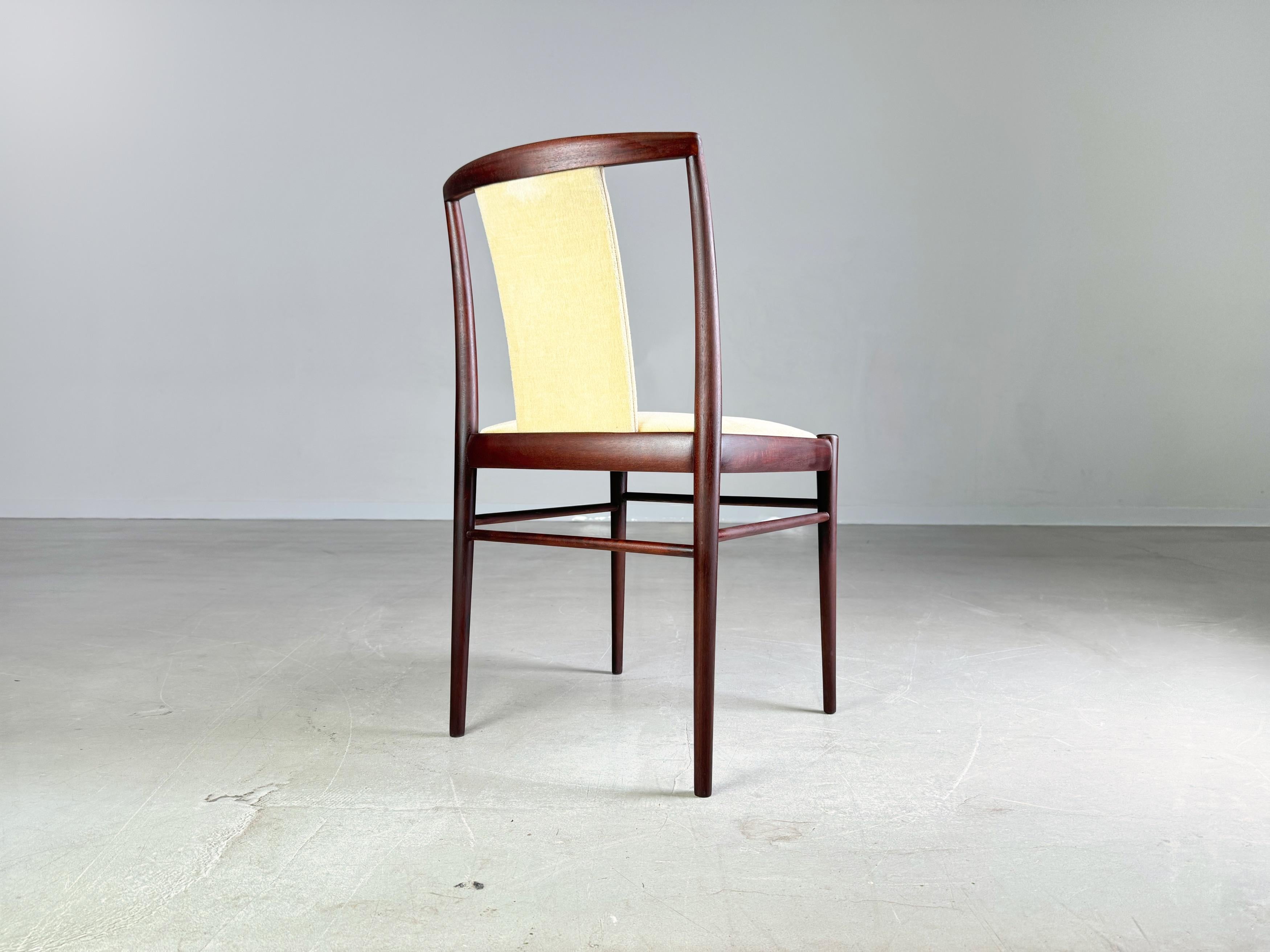 Set of 6 original vintage Mid Century chairs Benze 1960s For Sale 7