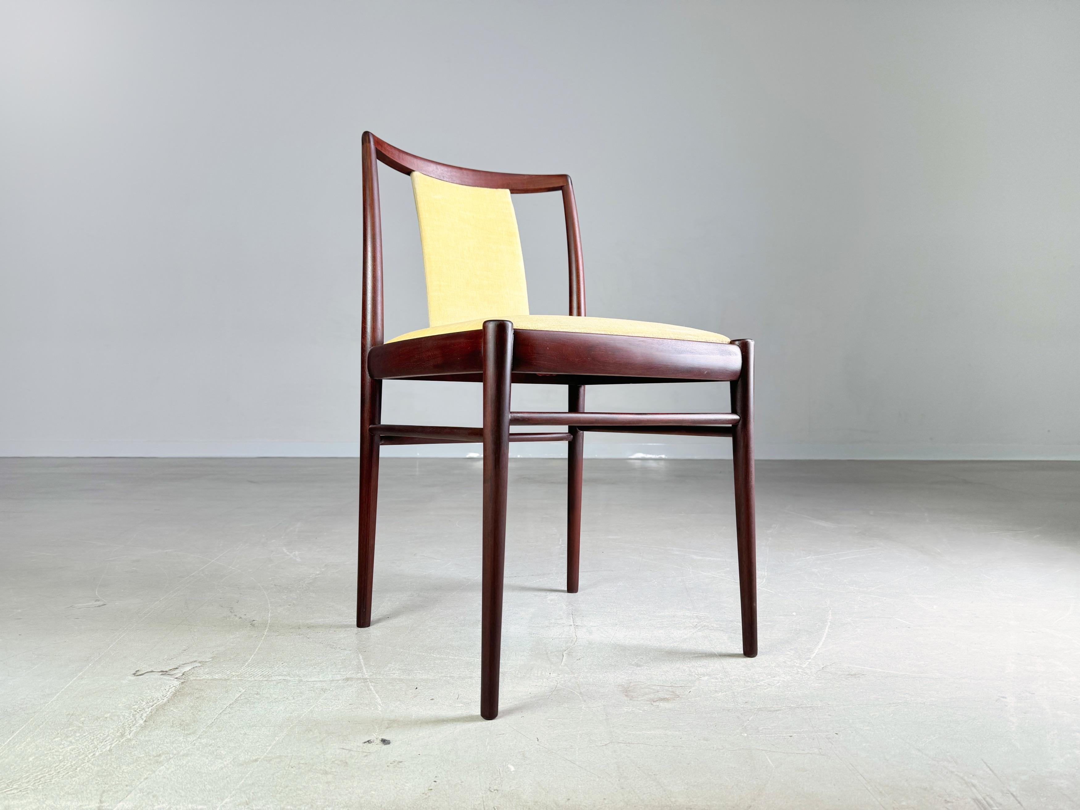 Set of 6 original vintage Mid Century chairs Benze 1960s For Sale 4