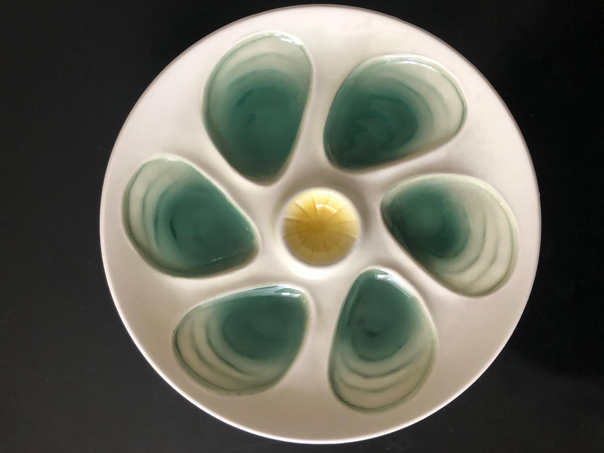 Ceramic plates from the 1950s manufactured by Salins.
