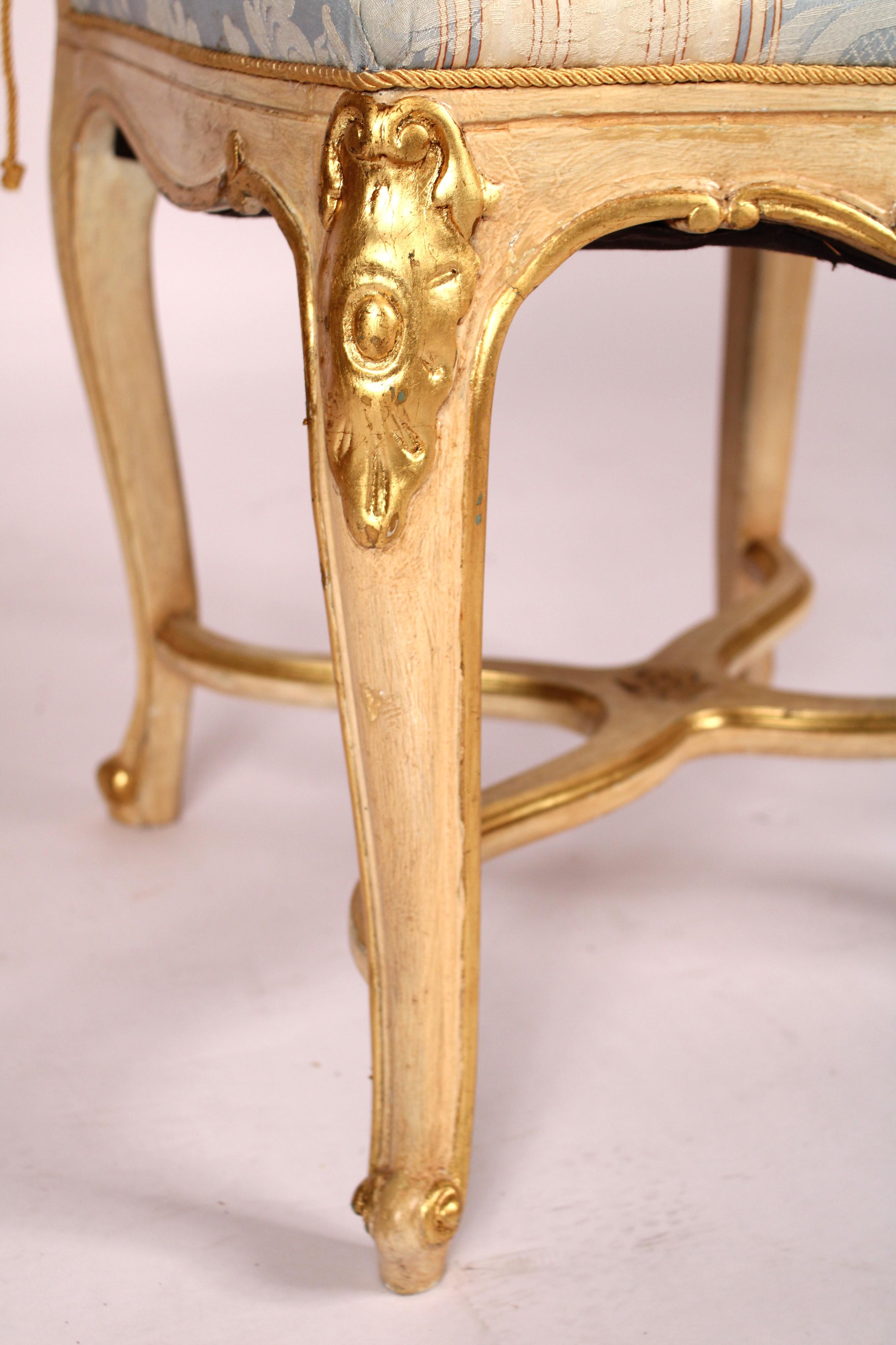 Set of 6 Painted and Gilt Decorated Dining Room Chairs For Sale 3