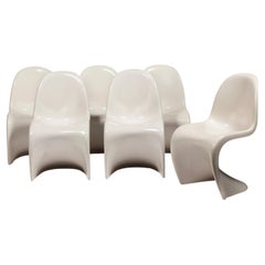 Chaises S Verner Panton