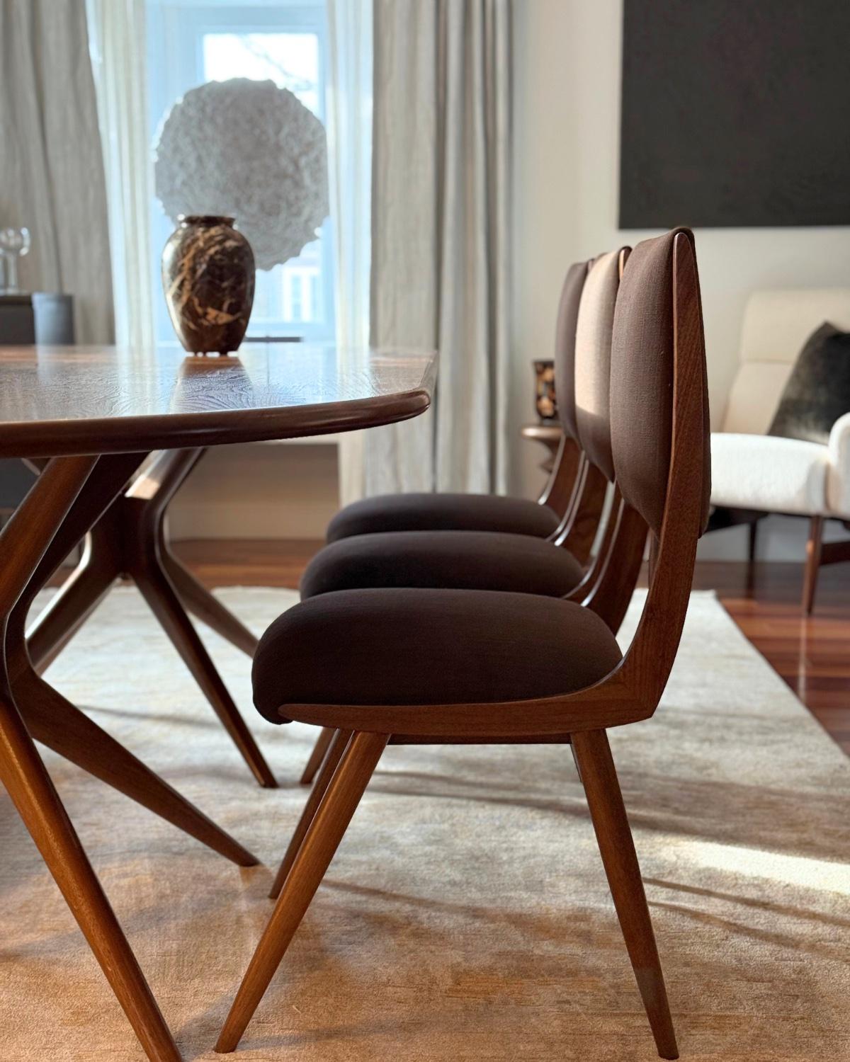 Ensemble de 6 chaises de salle à manger Parisiano en noyer naturel en vente 4