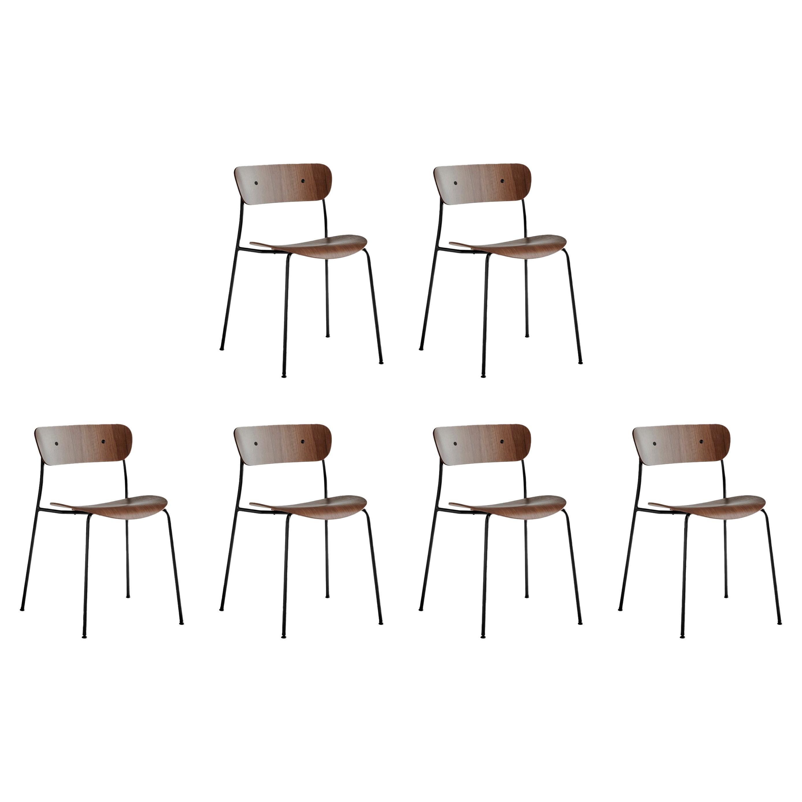 Set di 6 sedie impilabili Pavilion AV1, acciaio nero/noce- di Anderssen & Voll