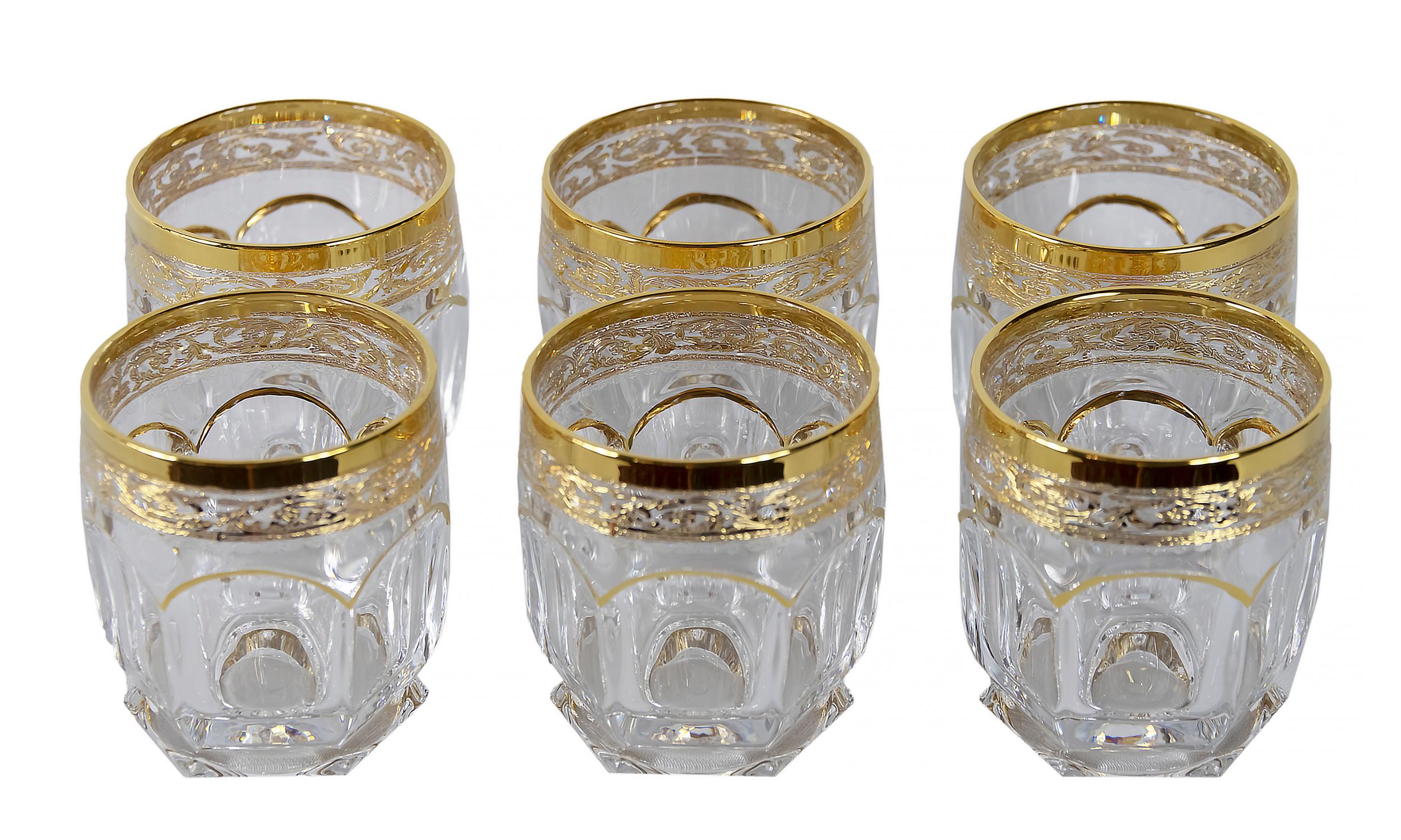 Set of 6 pcs. vintage Italian whiskey glasses.
The glasses are created in polygon shape of heavy crystal with rich gold decor.
Excellent vintage condition.

