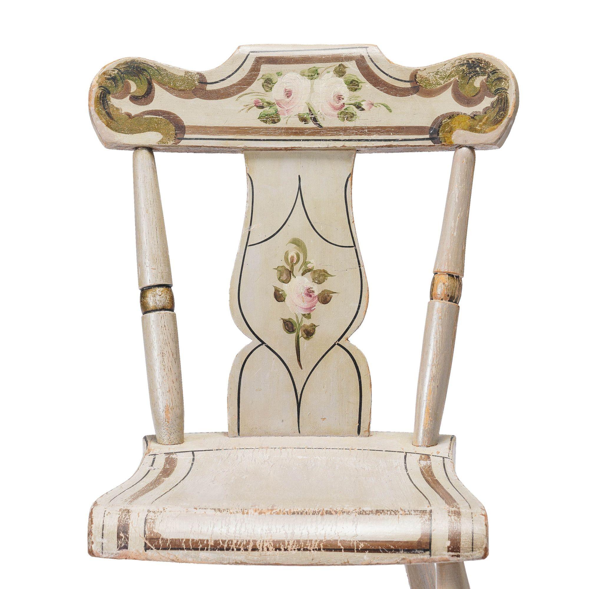 Ensemble de 6 chaises latérales en bois de Pennsylvanie avec décorations florales, C.I.C. en vente 5