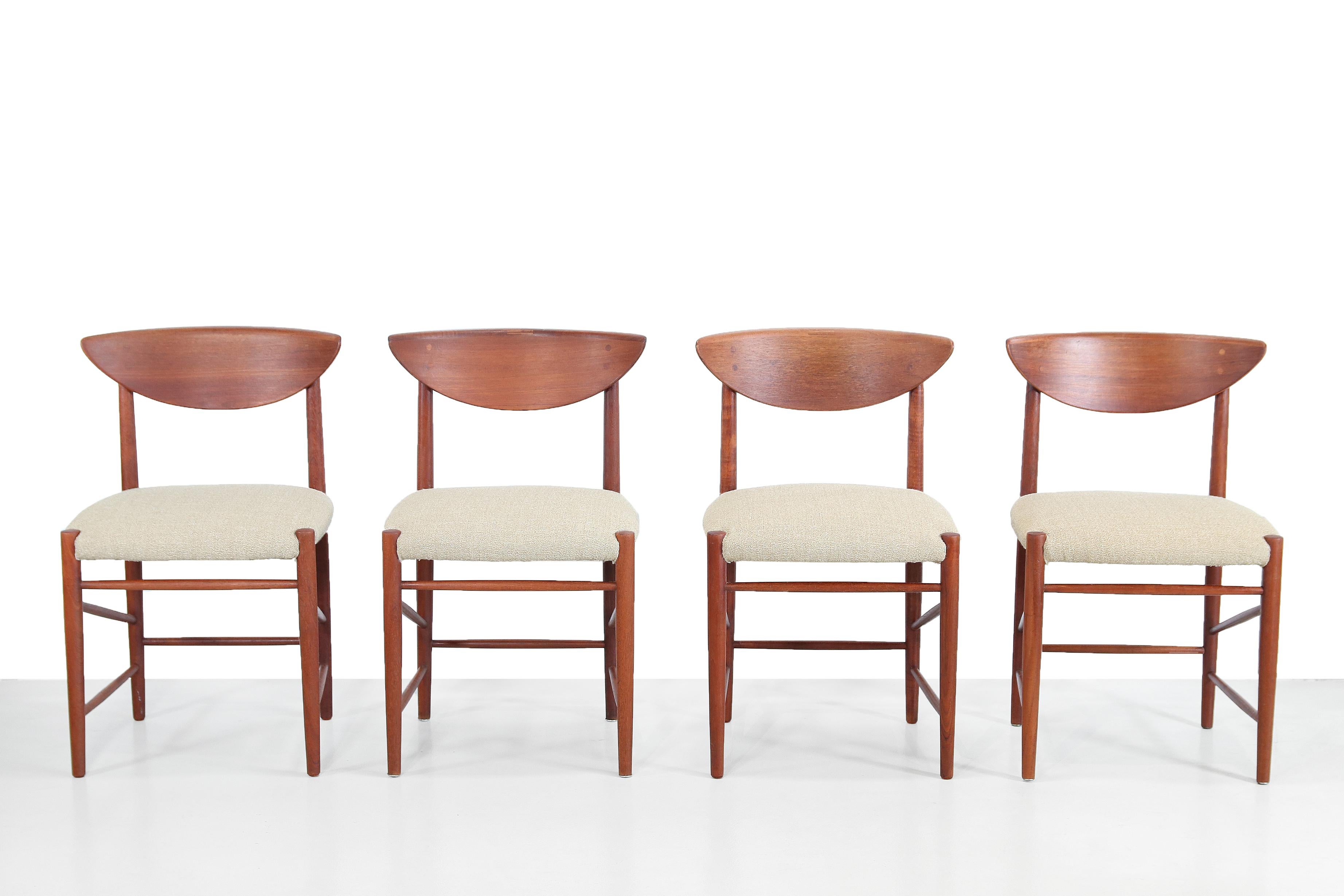 Mid-Century Modern Set of 6 Peter Hvidt and Orla Molgaard Nielsen model 316 chairs For Sale