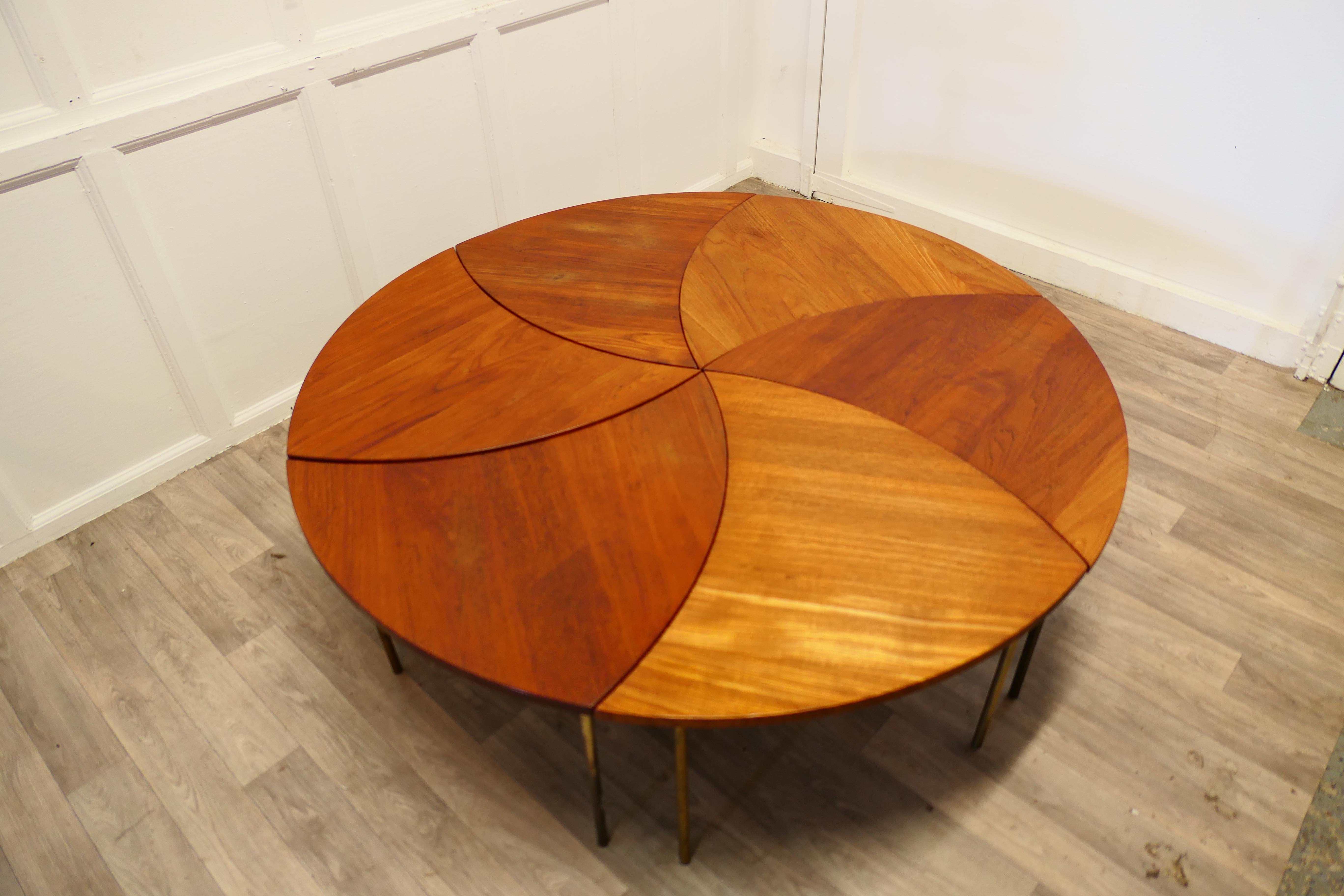 Set of 6 Peter Hvidt Design Pinwheel Tables  Brilliant design by Peter Hvidt 3