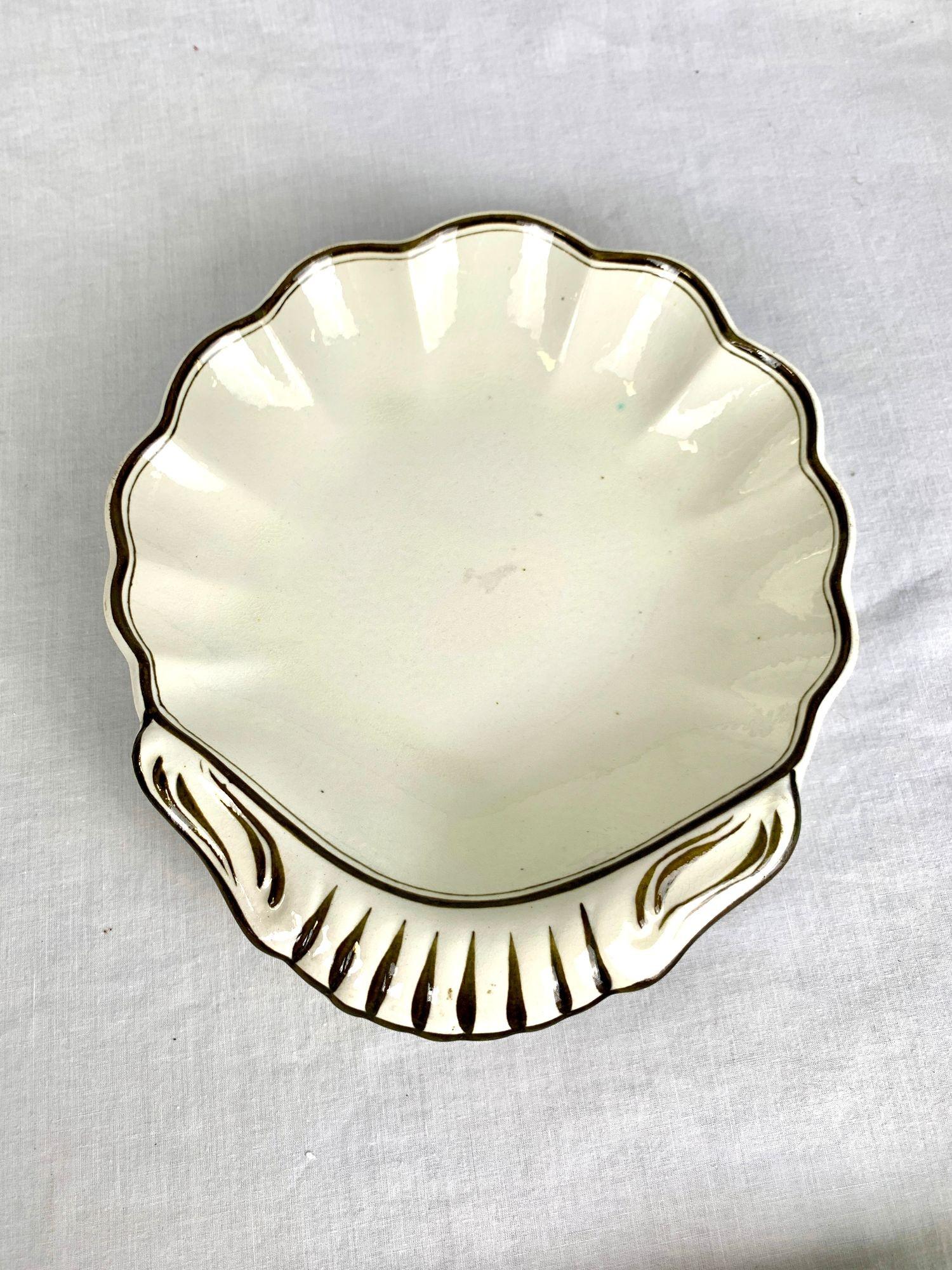 Ensemble de 6 pièces de vaisselle anglaise ancienne du 18e et du début du 19e siècle avec garniture Brown en vente 5