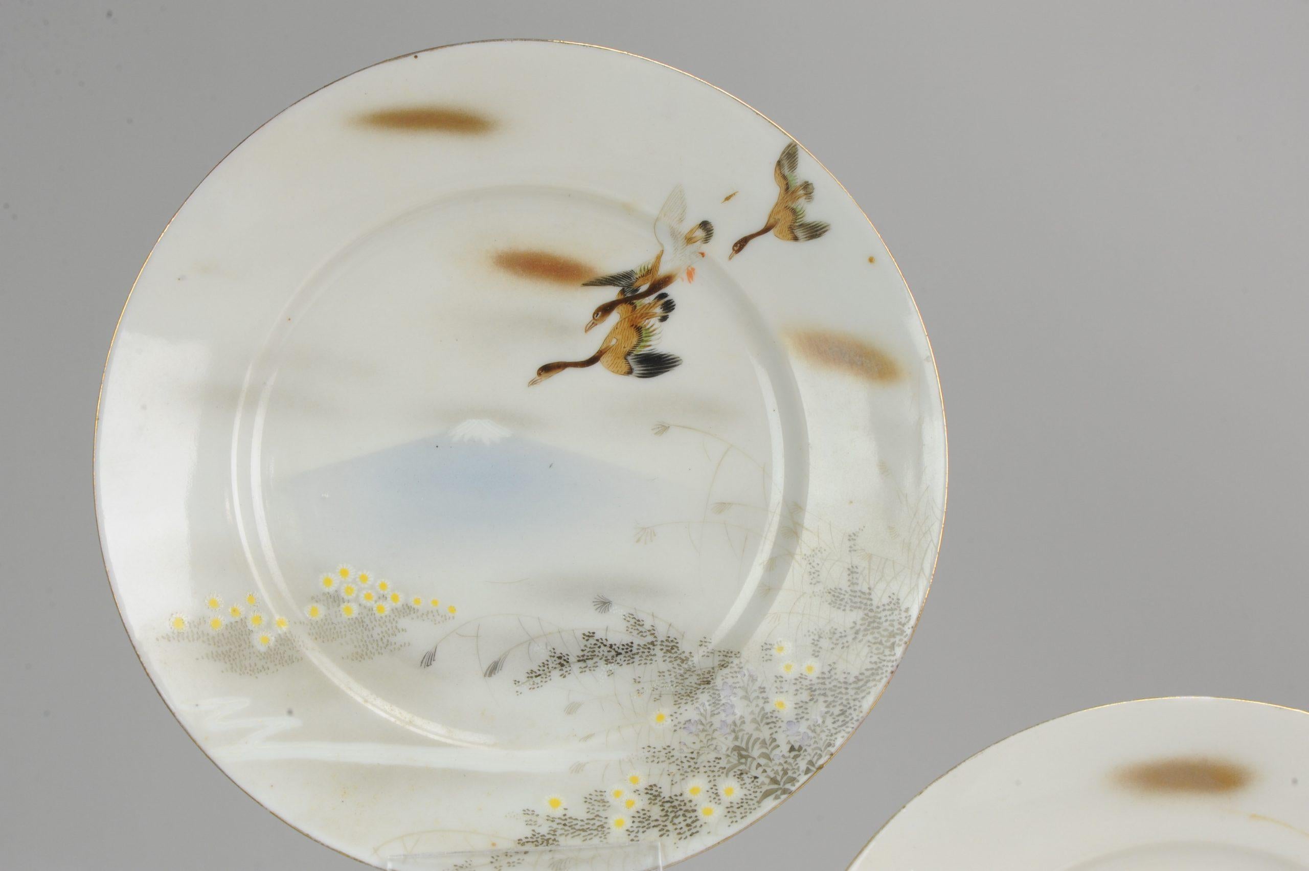 20th Century Set of 6 Pieces Japanese Birds Porcelain Plates Hand Painted, 1920-1940 For Sale